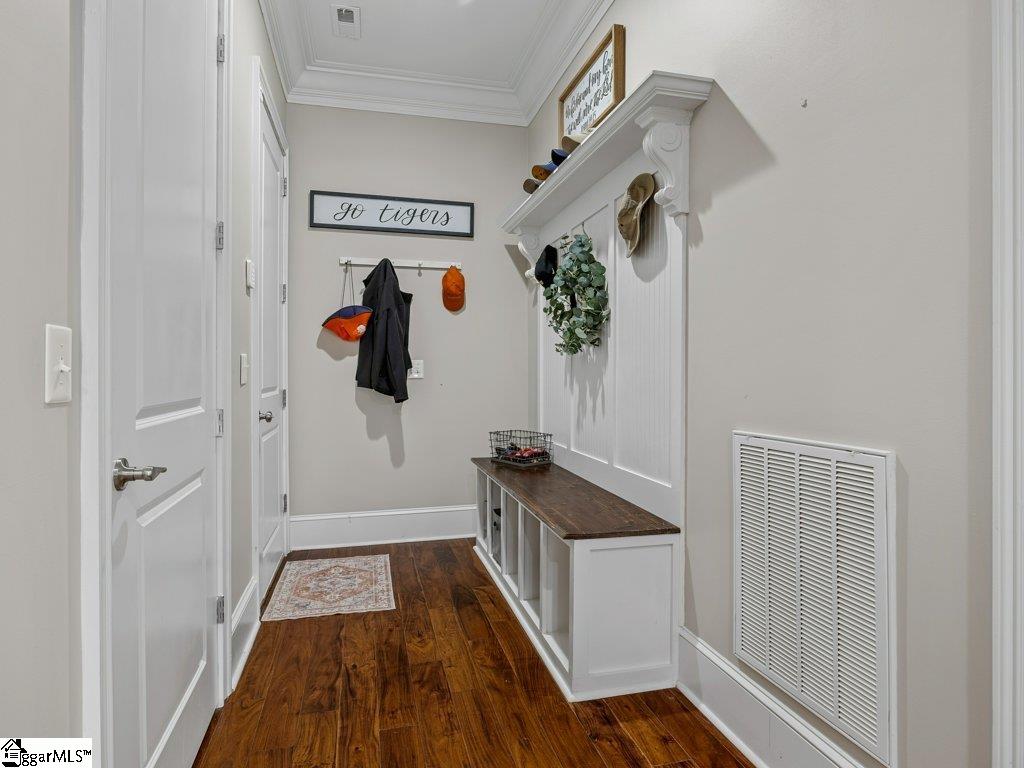 504 World Tour Drive Property Photo 25