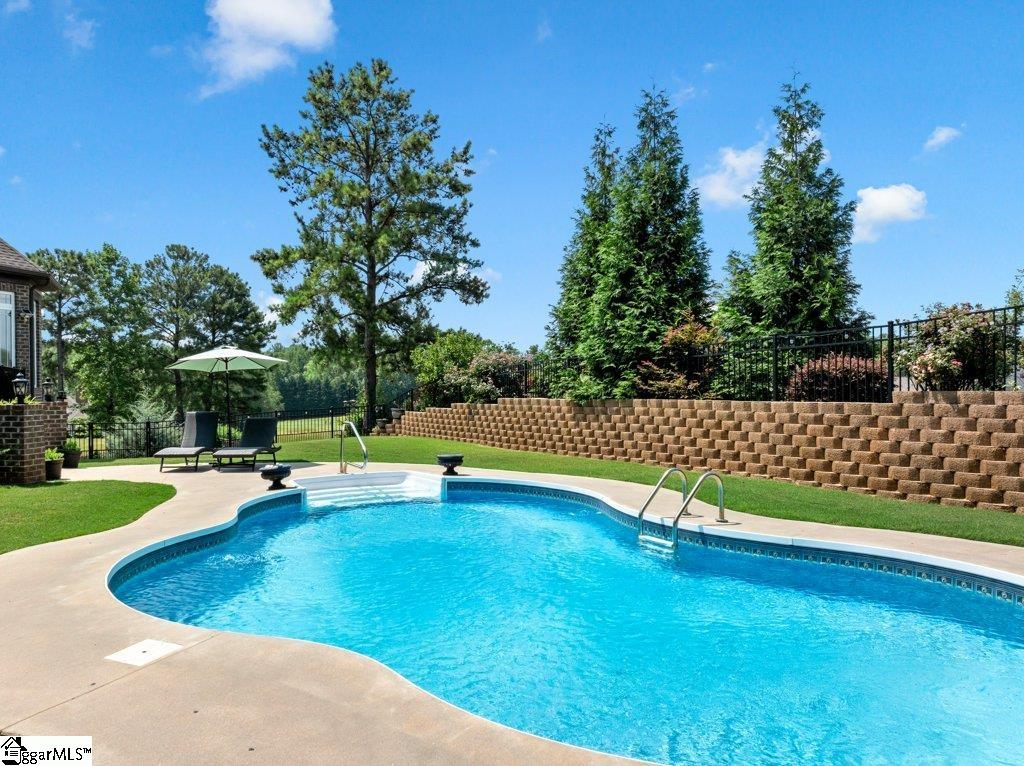 504 World Tour Drive Property Photo 49