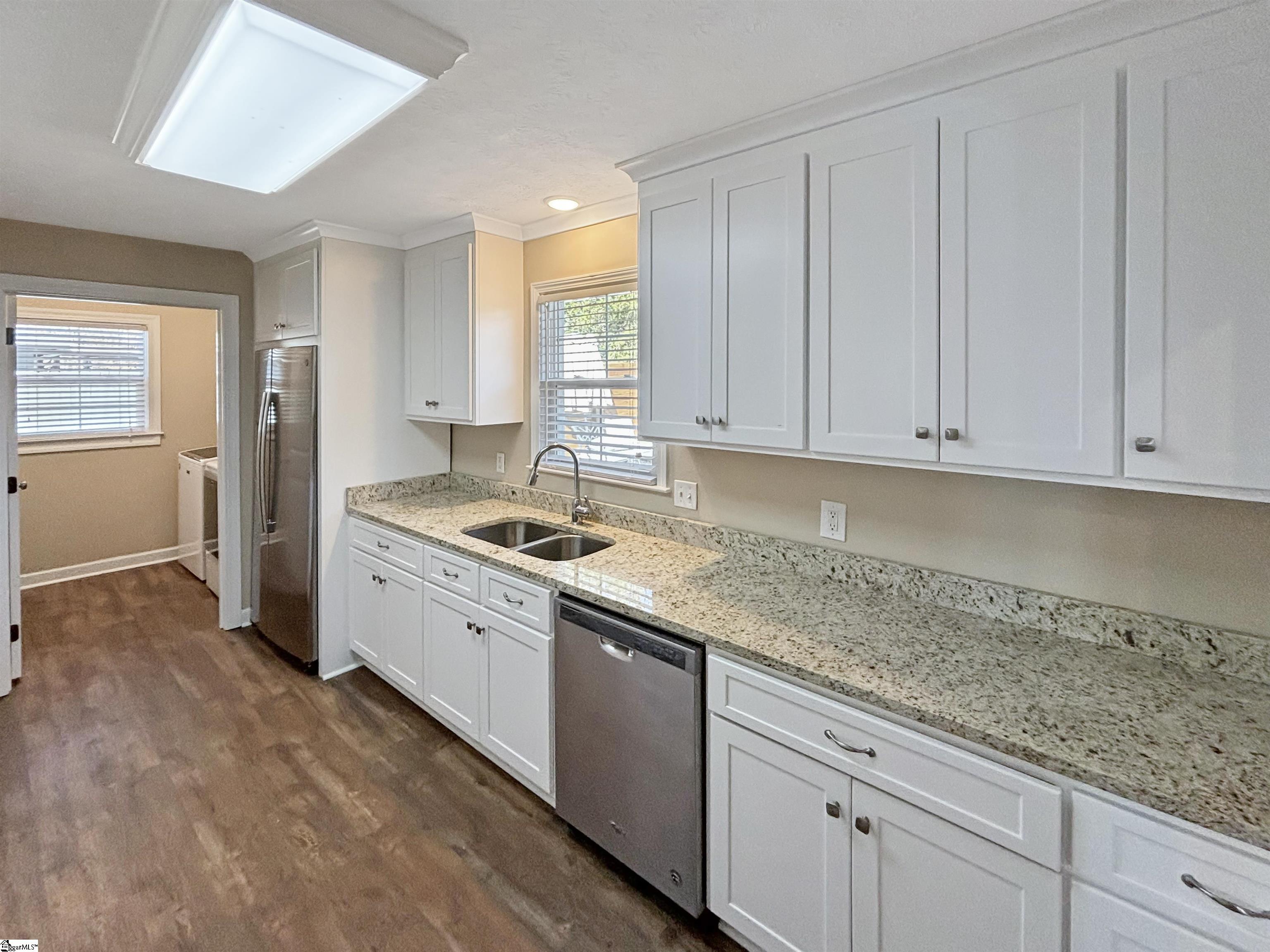 1597527 Property Photo 9