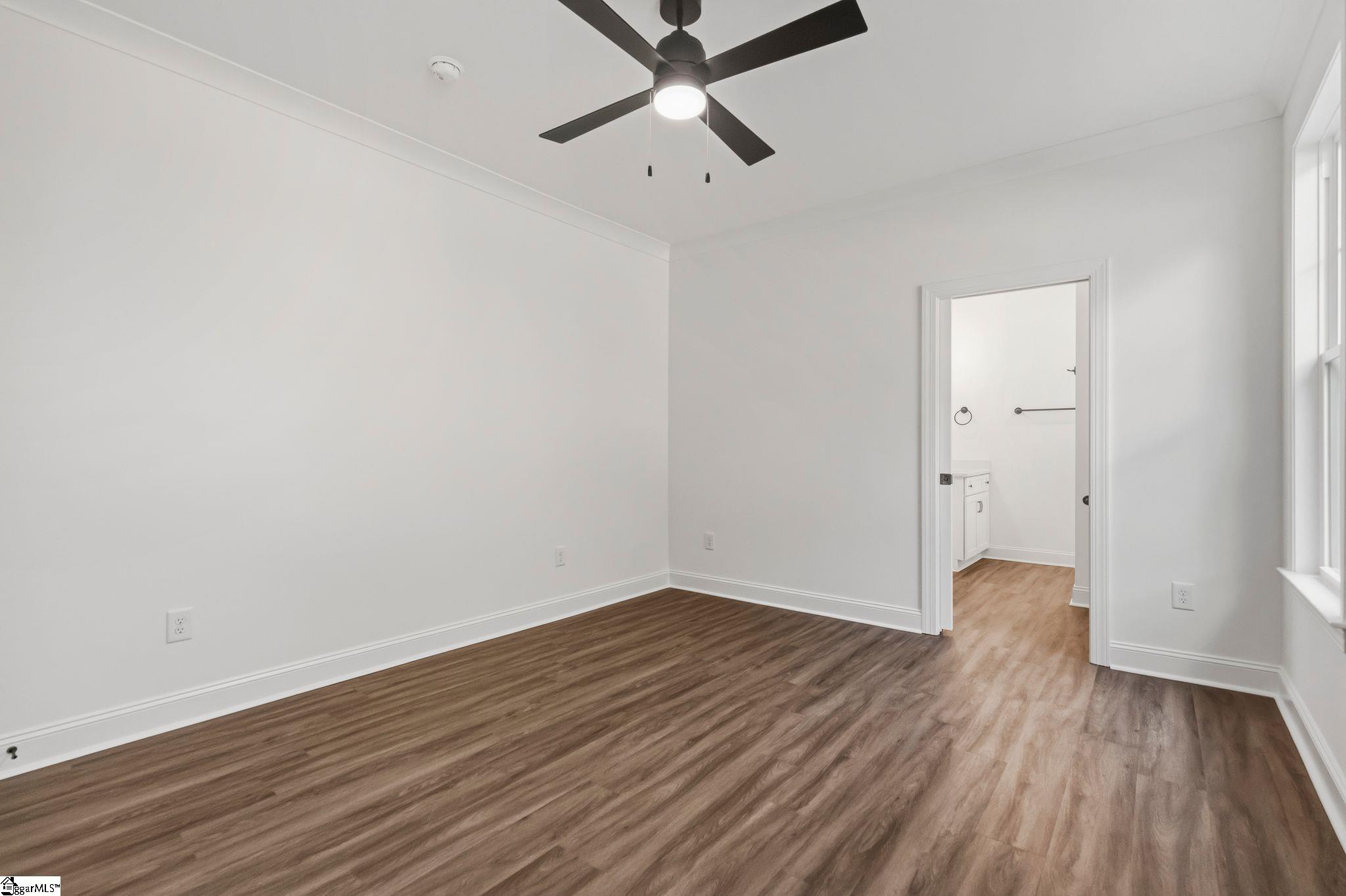 10 N Azalea Street Property Photo 22