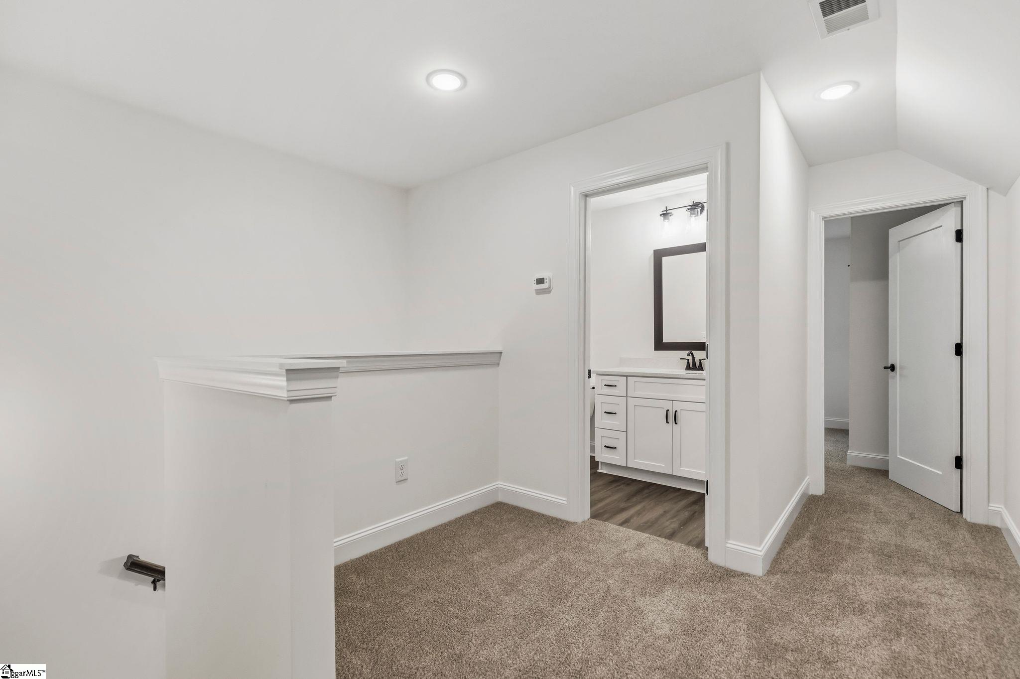 10 N Azalea Street Property Photo 29