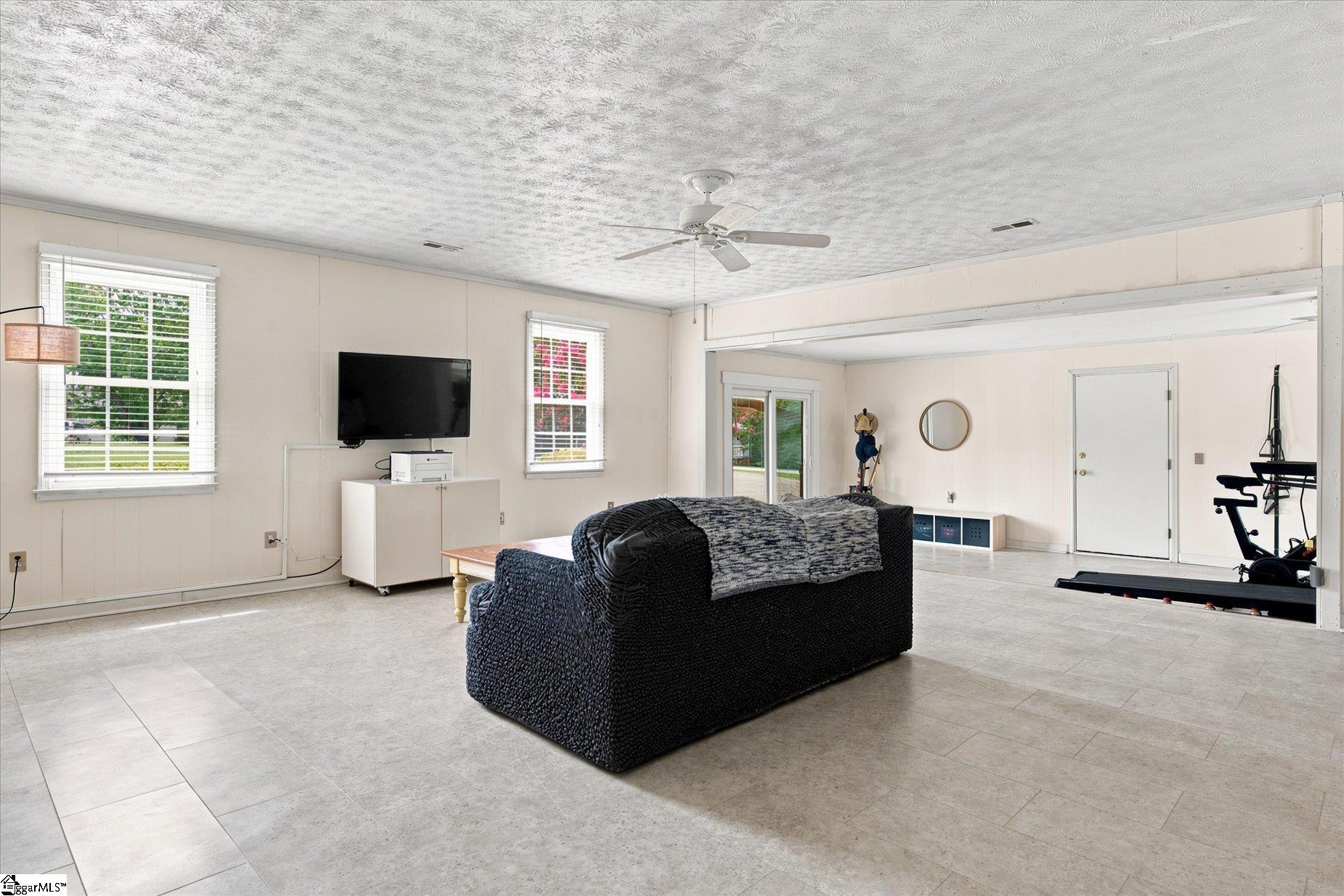 208 Pineview Drive Property Photo 35