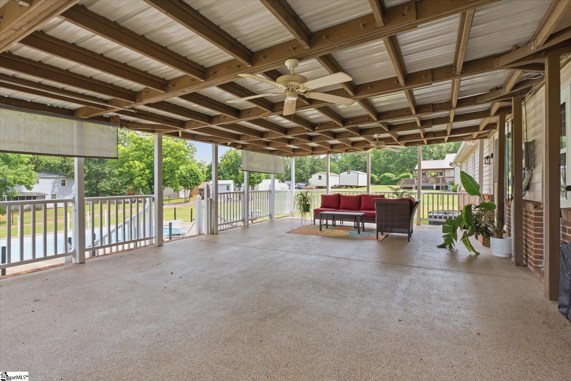208 Pineview Drive Property Photo 42