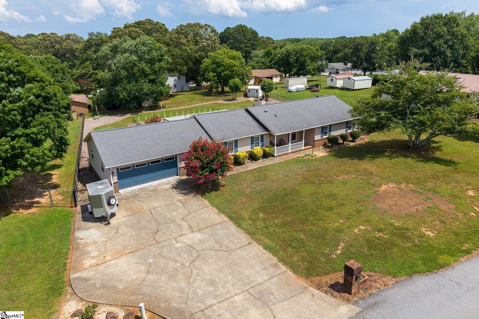 208 Pineview Drive Property Photo 47