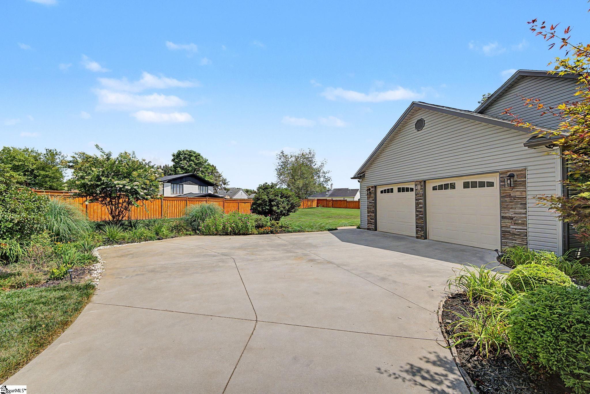 102 Gresham Road Property Photo 3