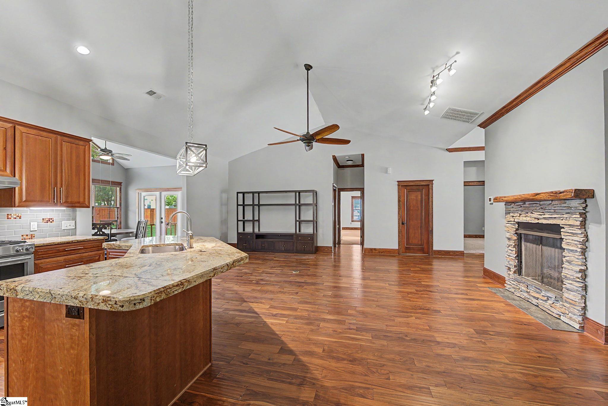 102 Gresham Road Property Photo 17