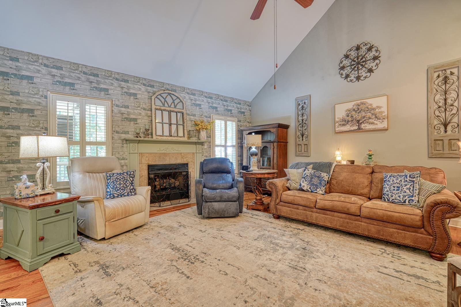309 Swamp Fox Road Property Photo 4
