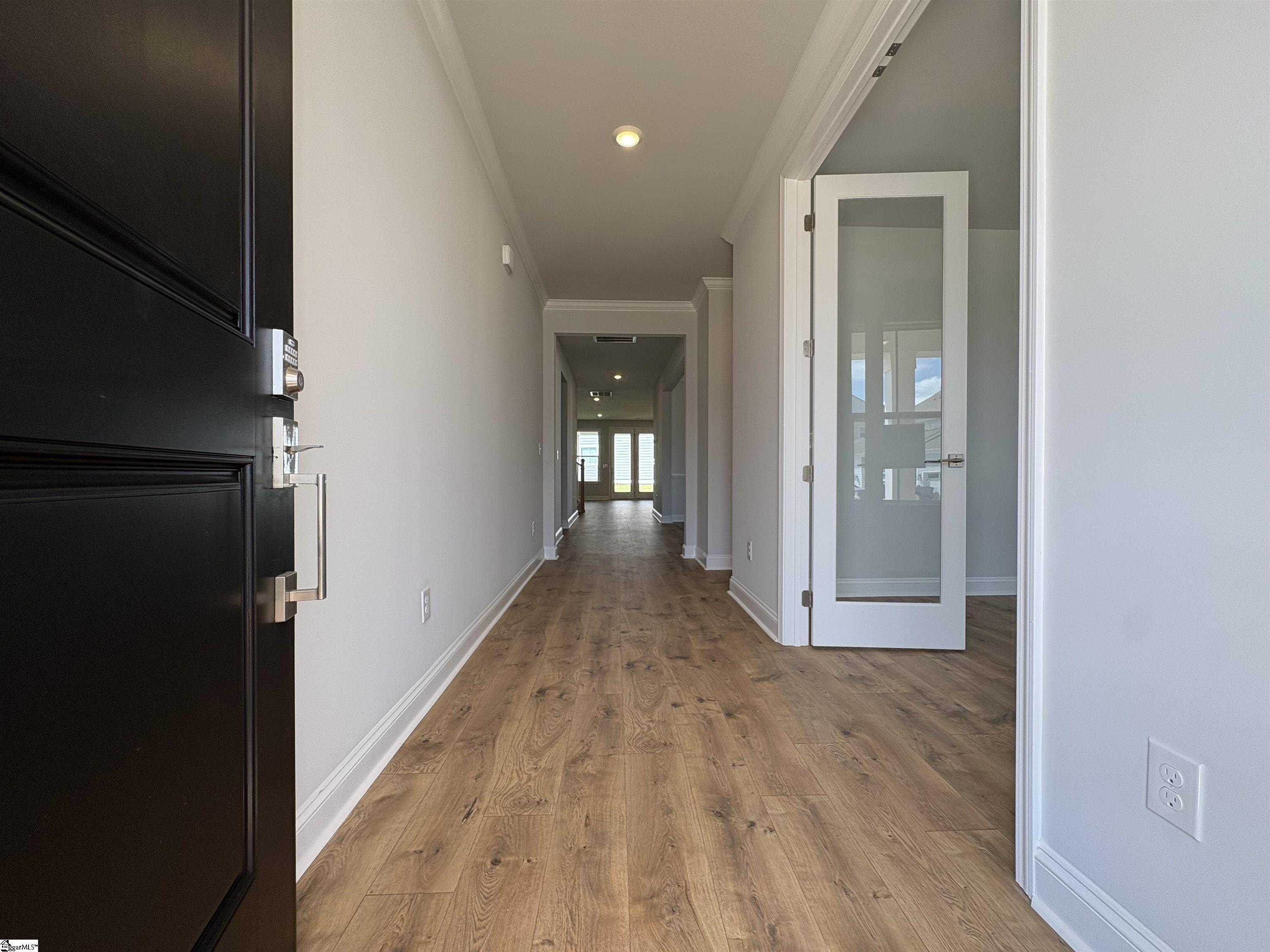 200 Encampment Boulevard Property Photo 4