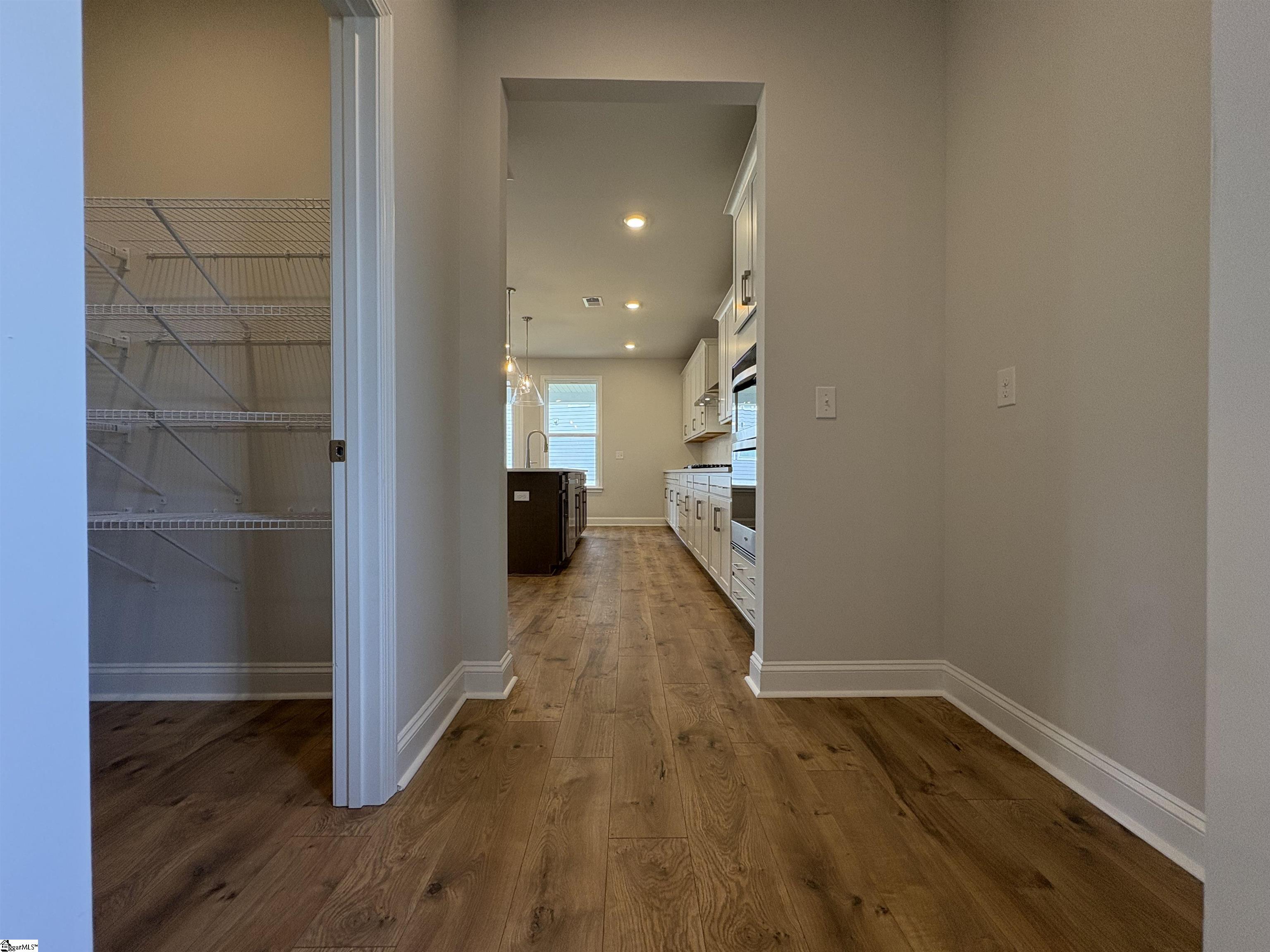200 Encampment Boulevard Property Photo 9
