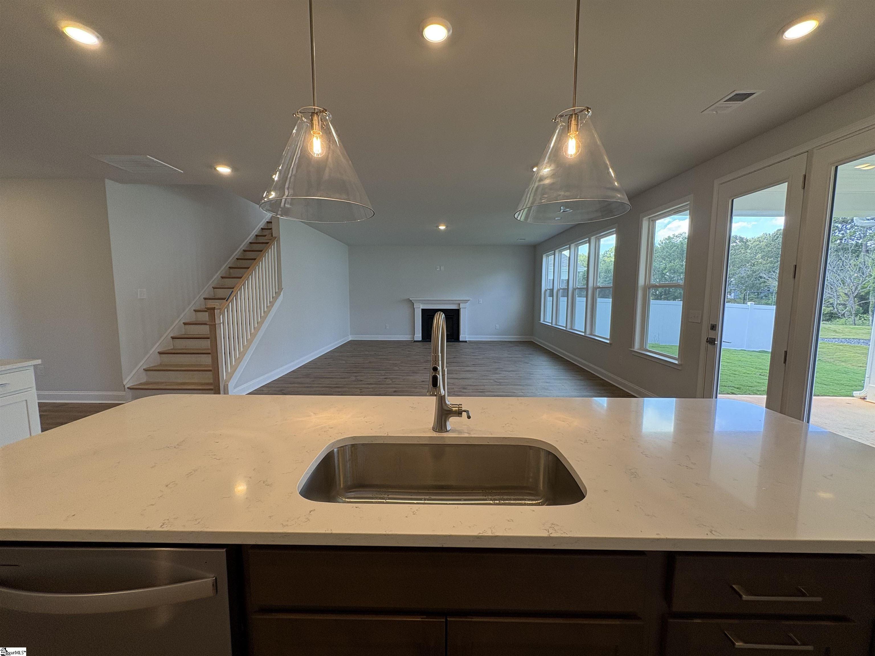 200 Encampment Boulevard Property Photo 16