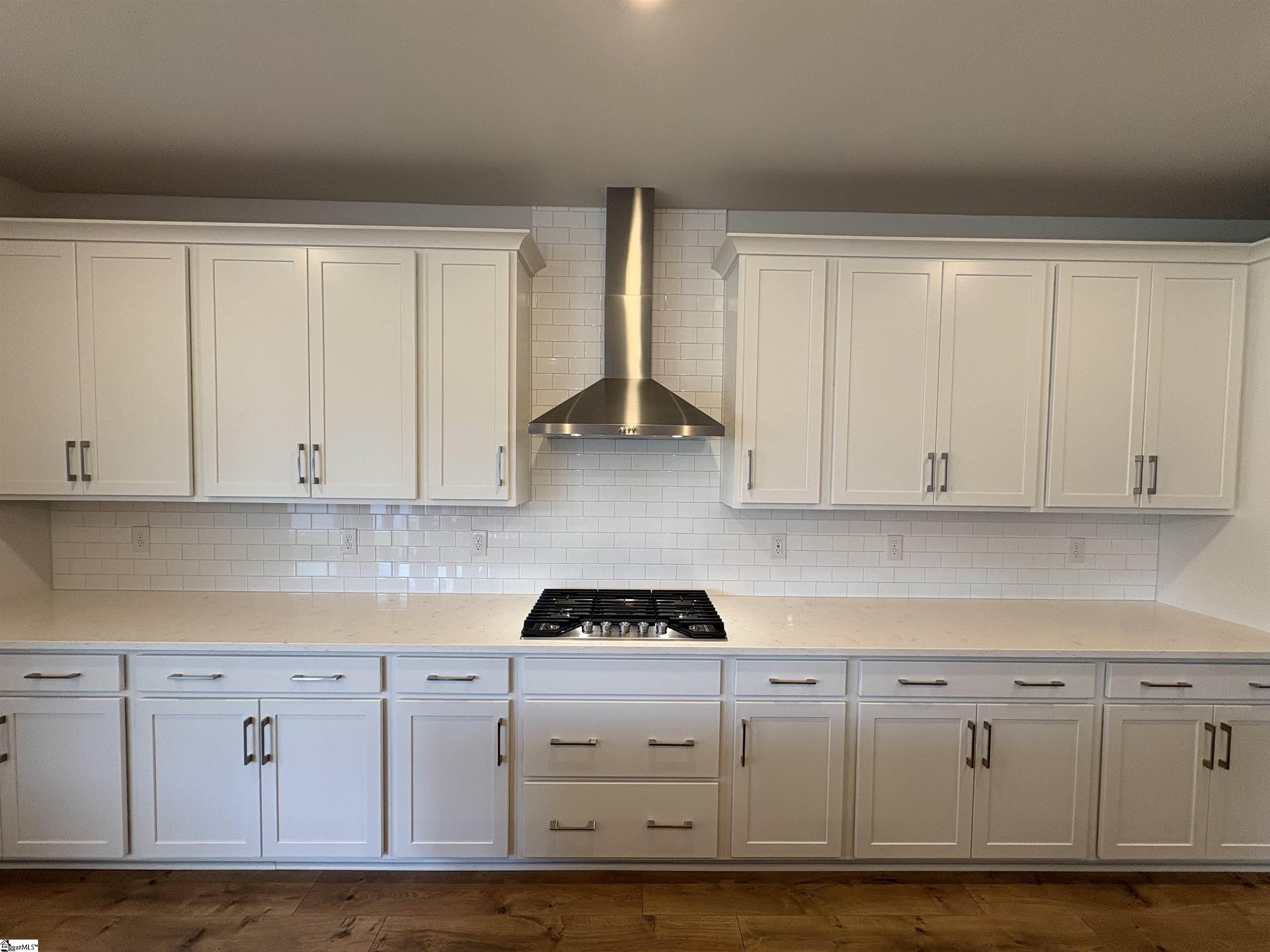 200 Encampment Boulevard Property Photo 19