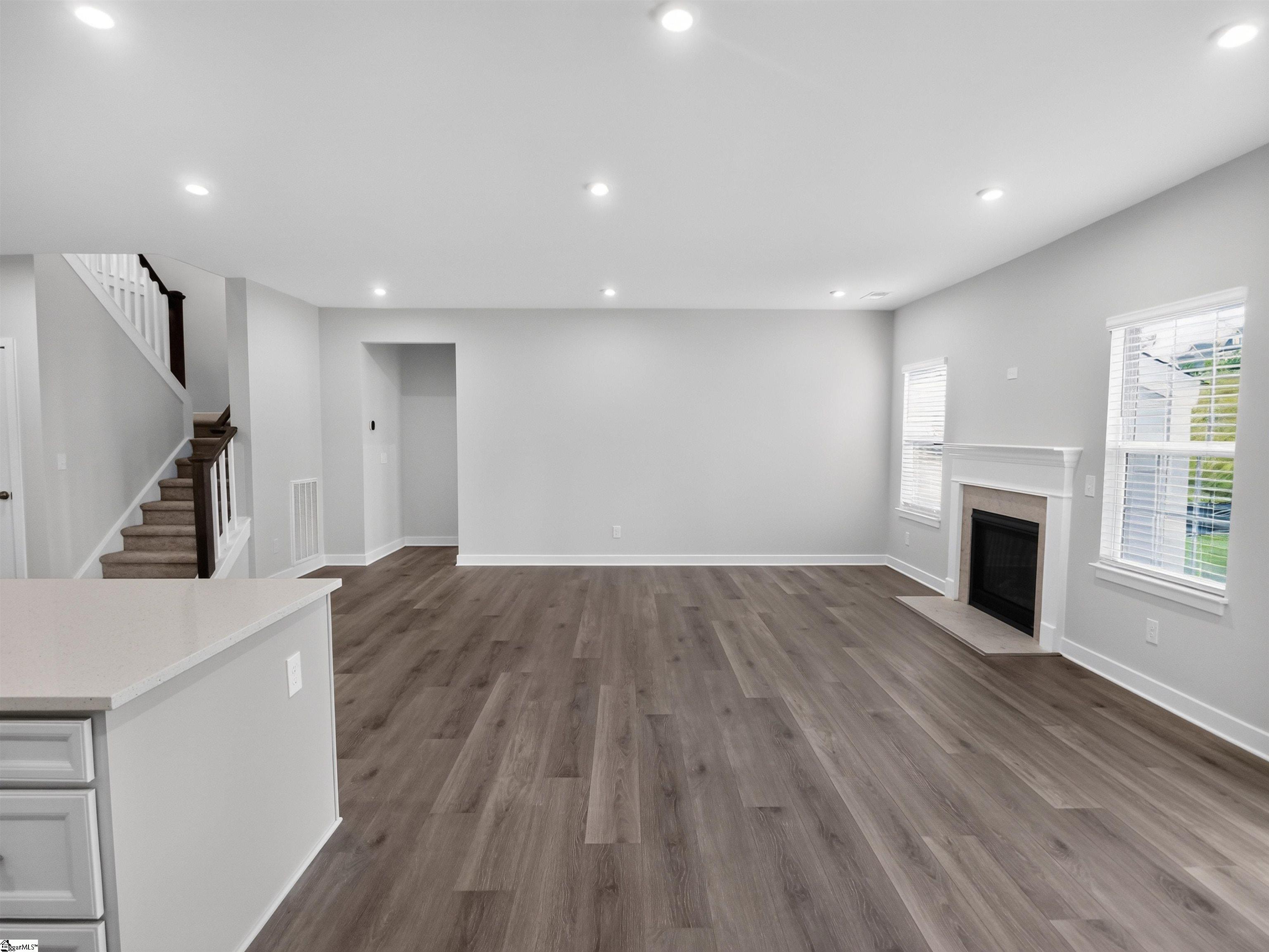 1597547 Property Photo 19