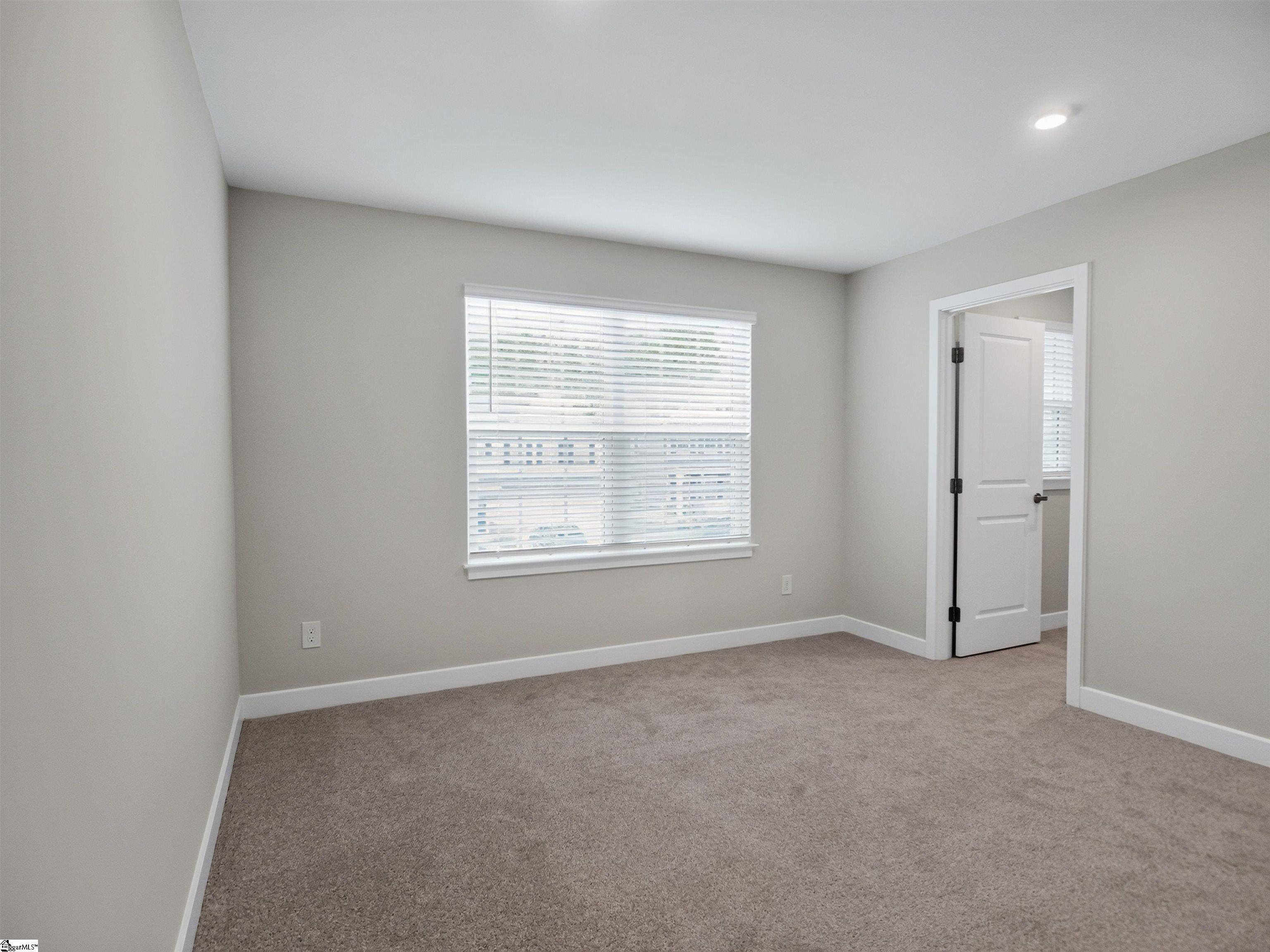 1597547 Property Photo 34