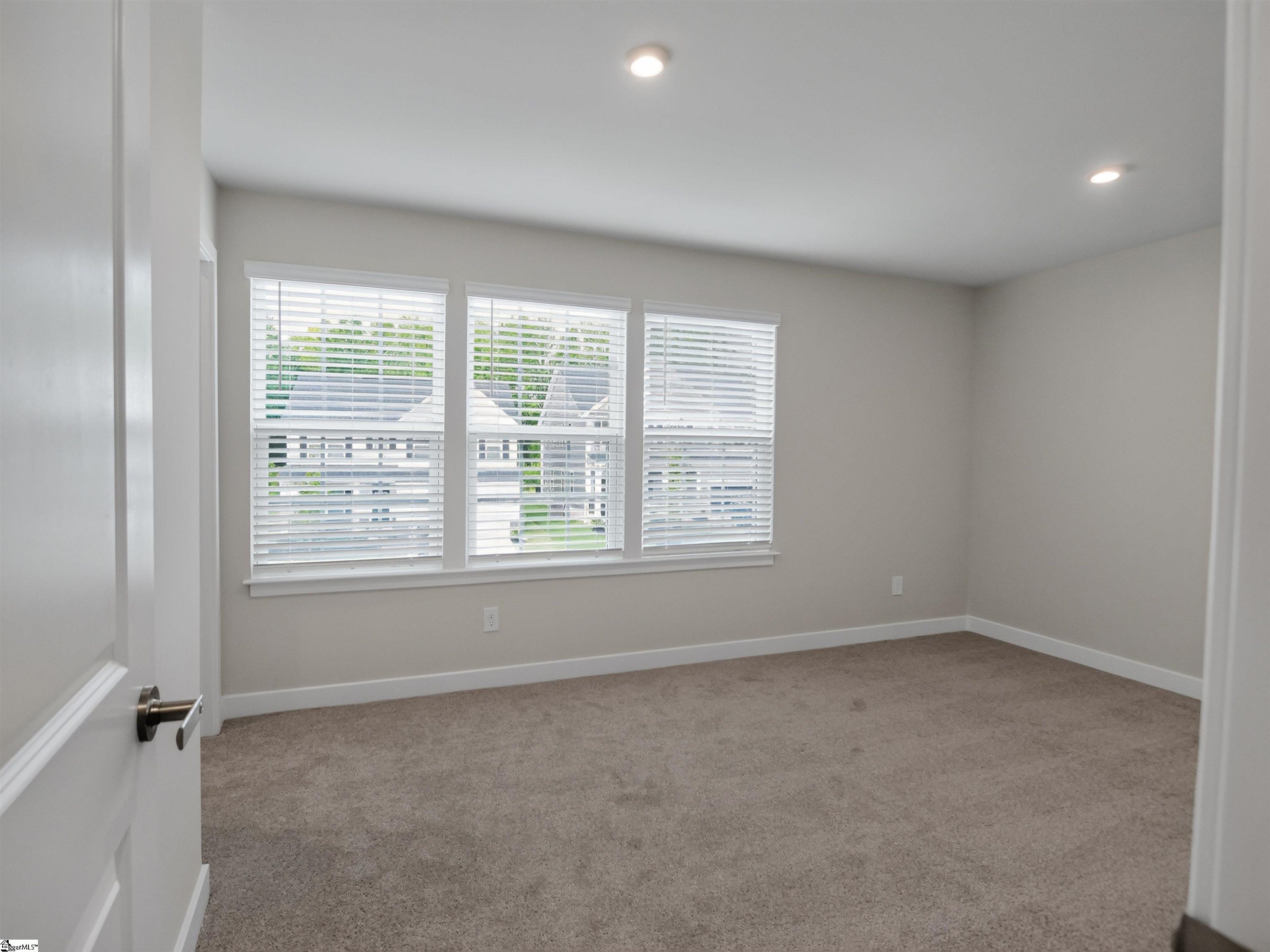 1597547 Property Photo 45