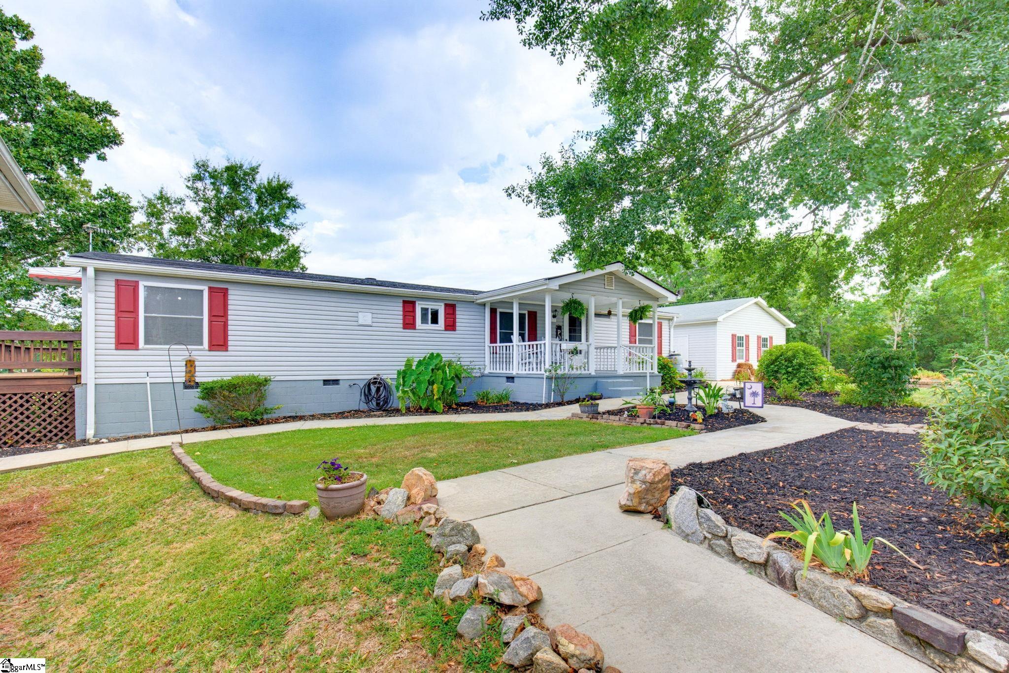 462 Forest Drive Property Photo 4