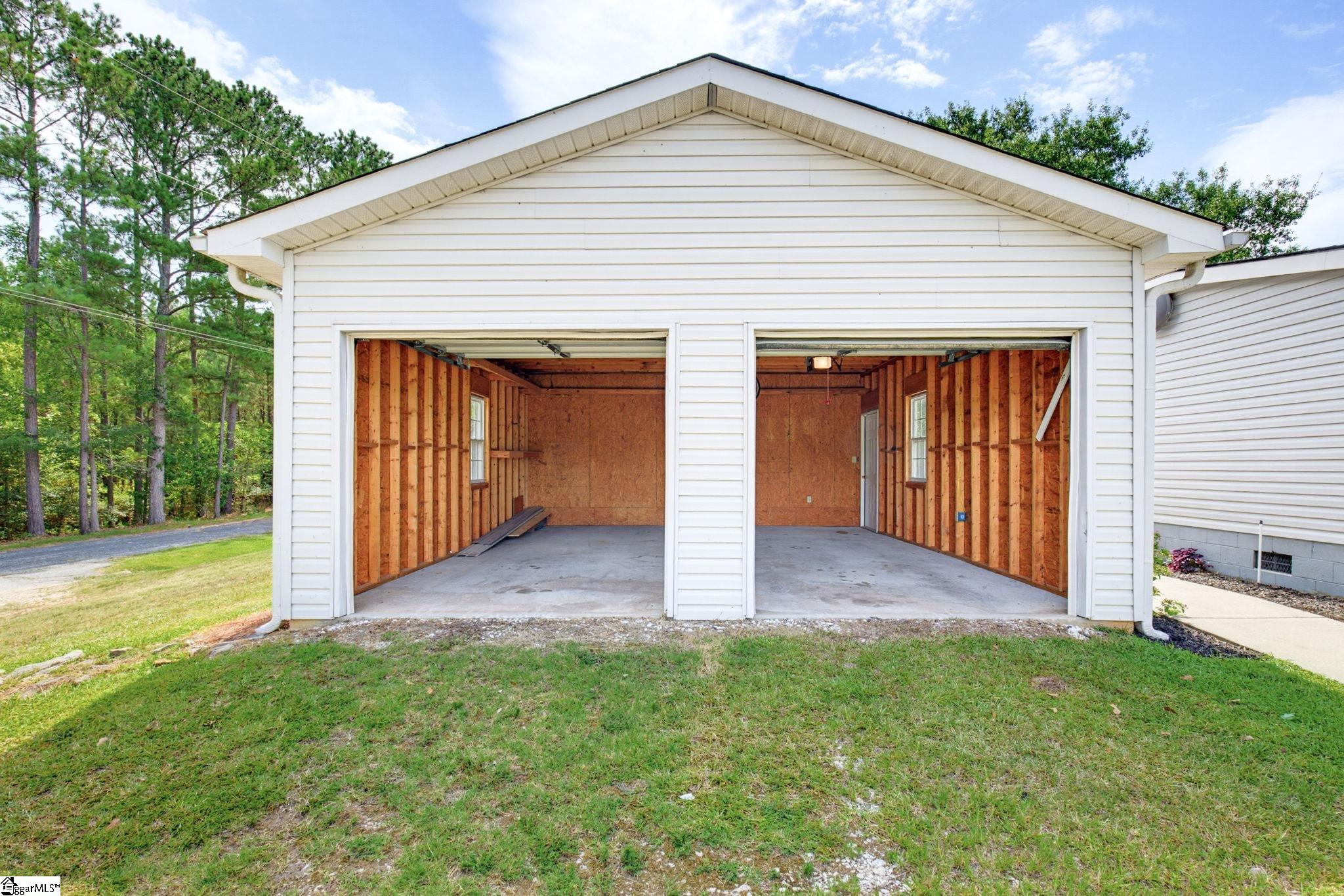 462 Forest Drive Property Photo 10