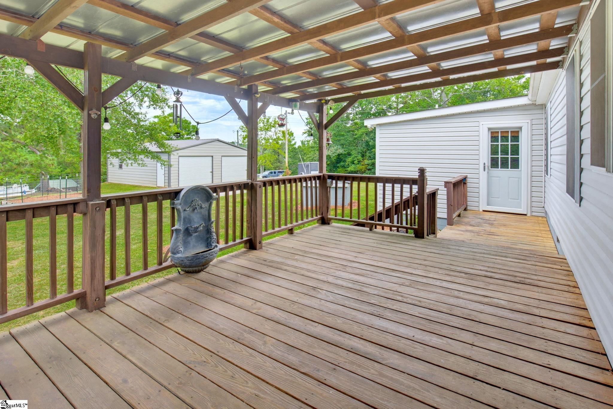 462 Forest Drive Property Photo 12