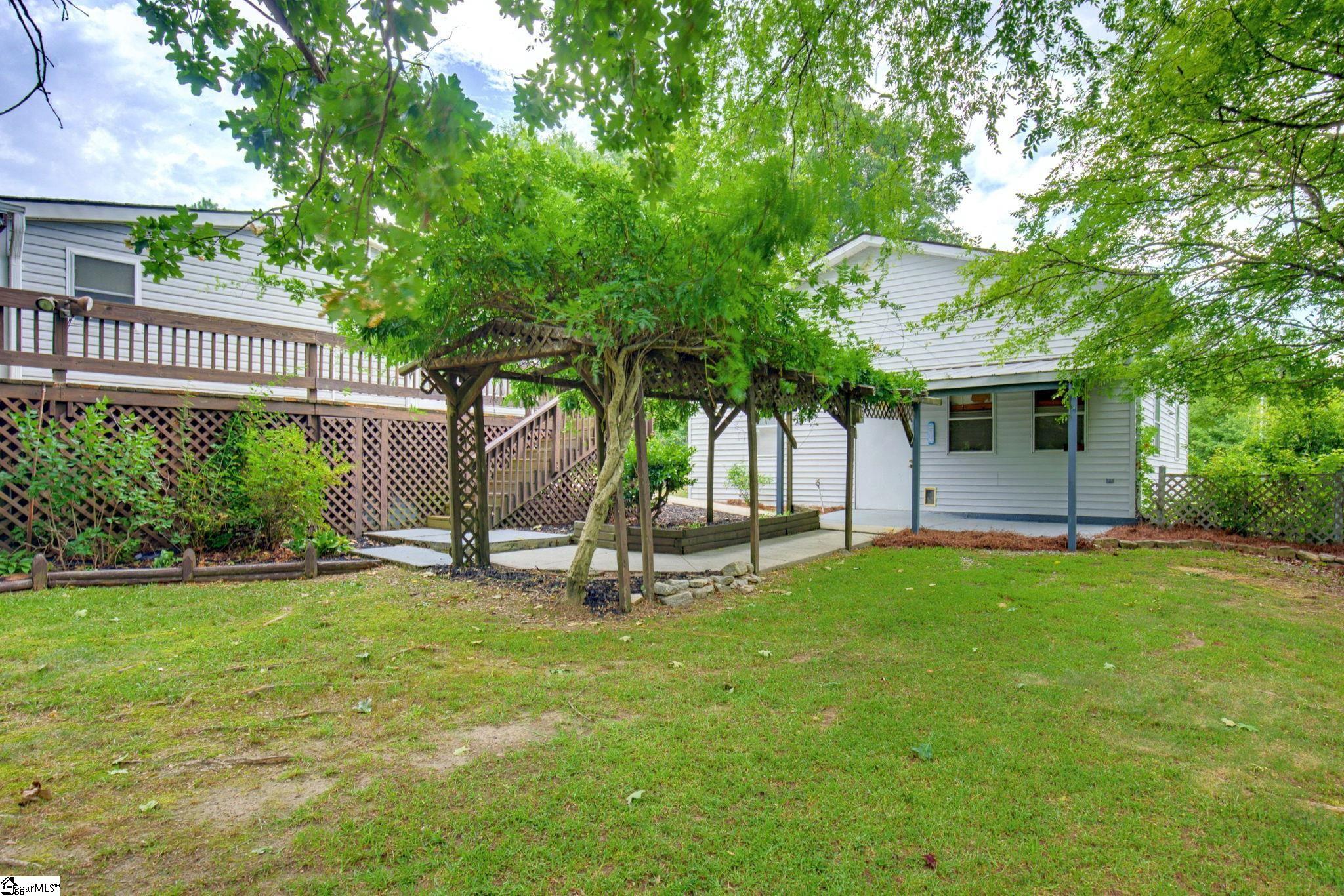 462 Forest Drive Property Photo 14
