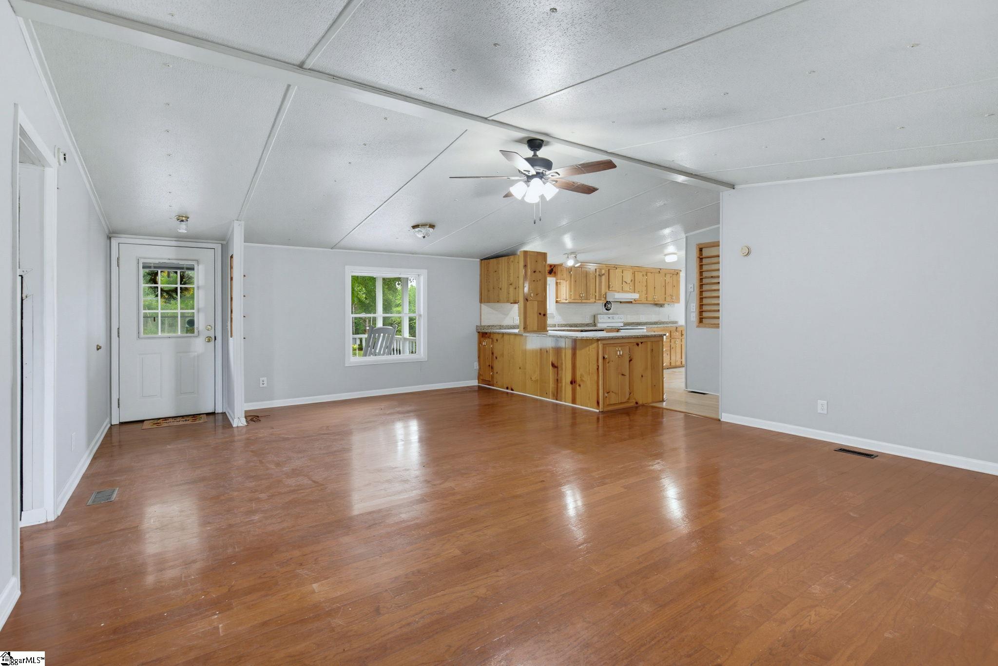 462 Forest Drive Property Photo 17