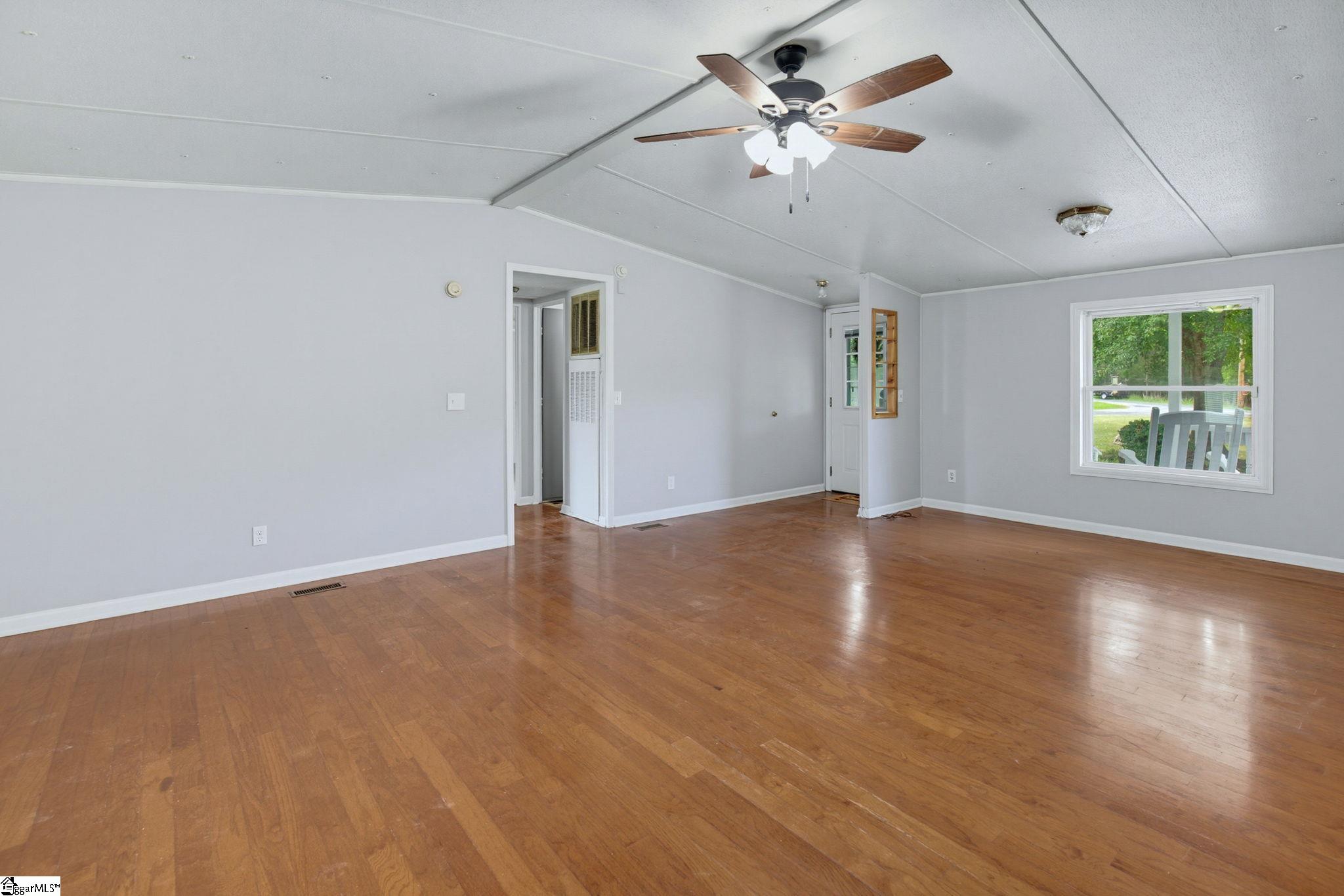 462 Forest Drive Property Photo 18