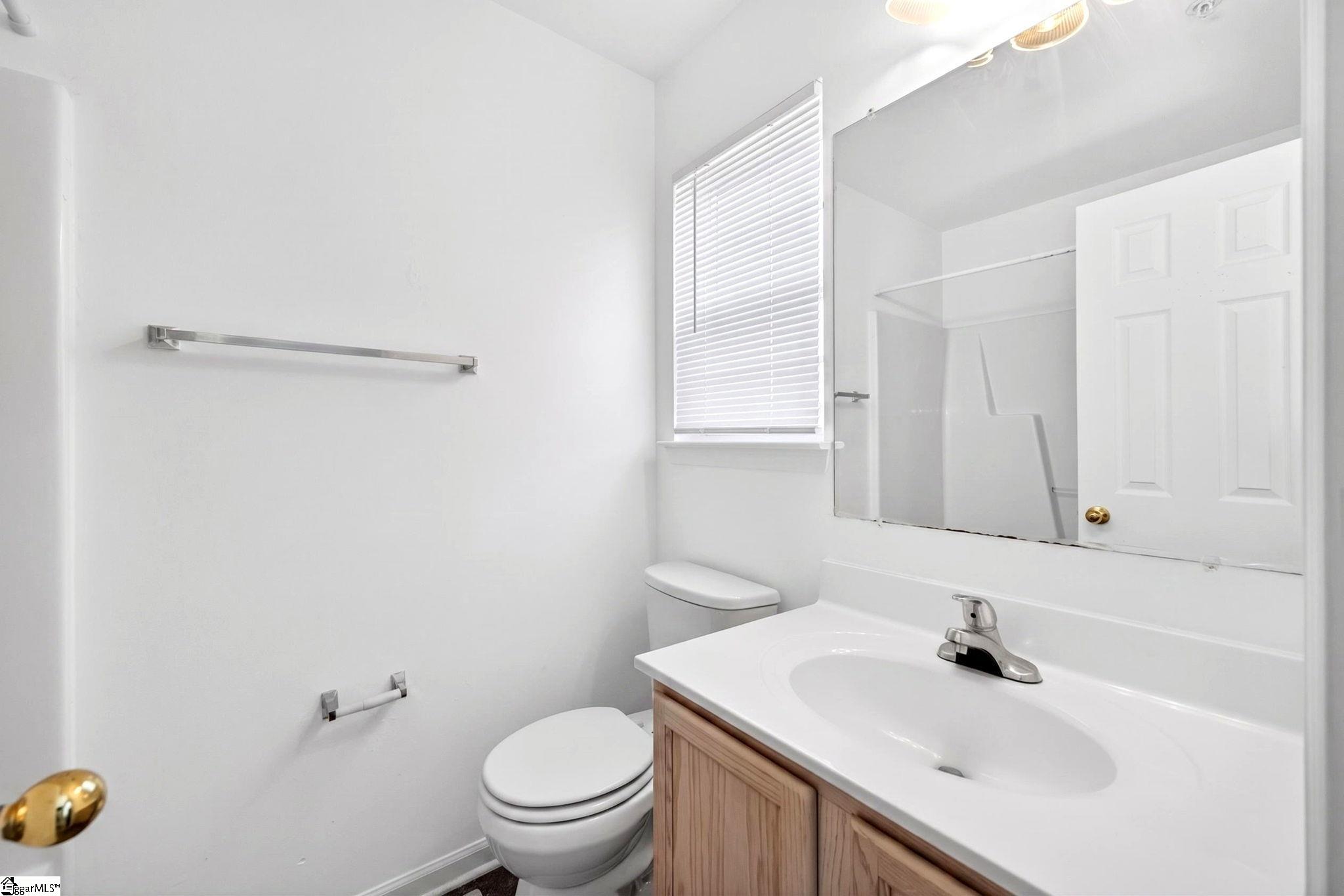 215e Campus Drive Property Photo 10