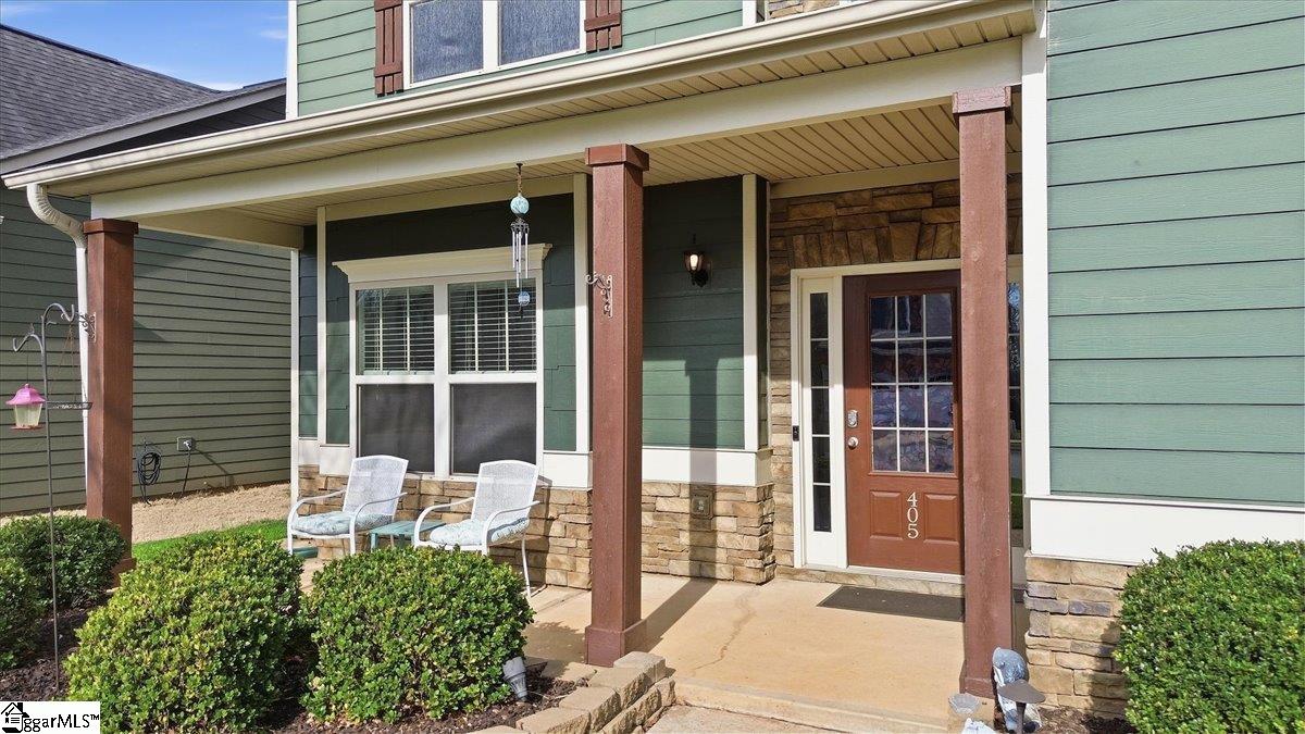 405 Shafer Court Property Photo 4