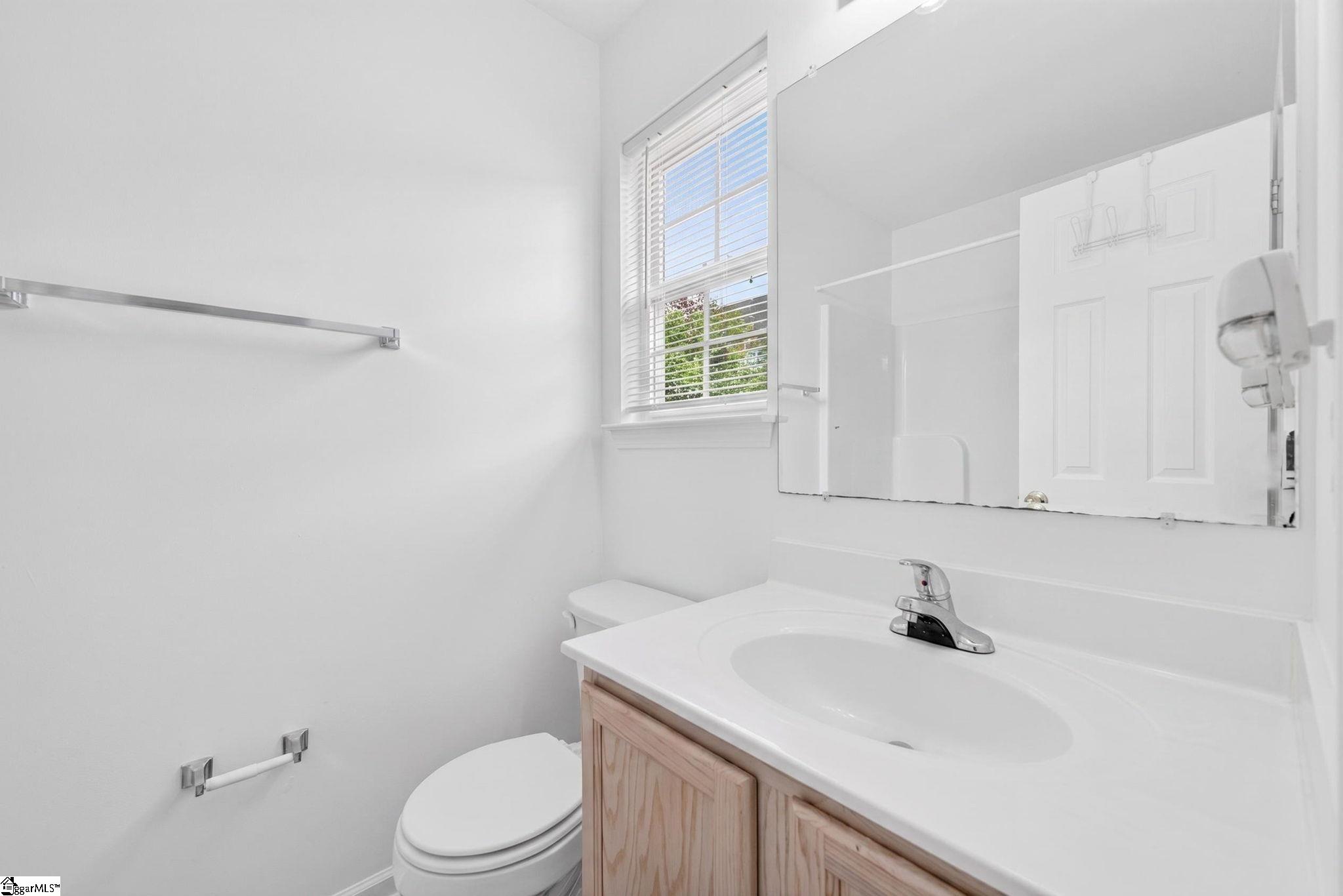 116e University Village Drive Property Photo 17