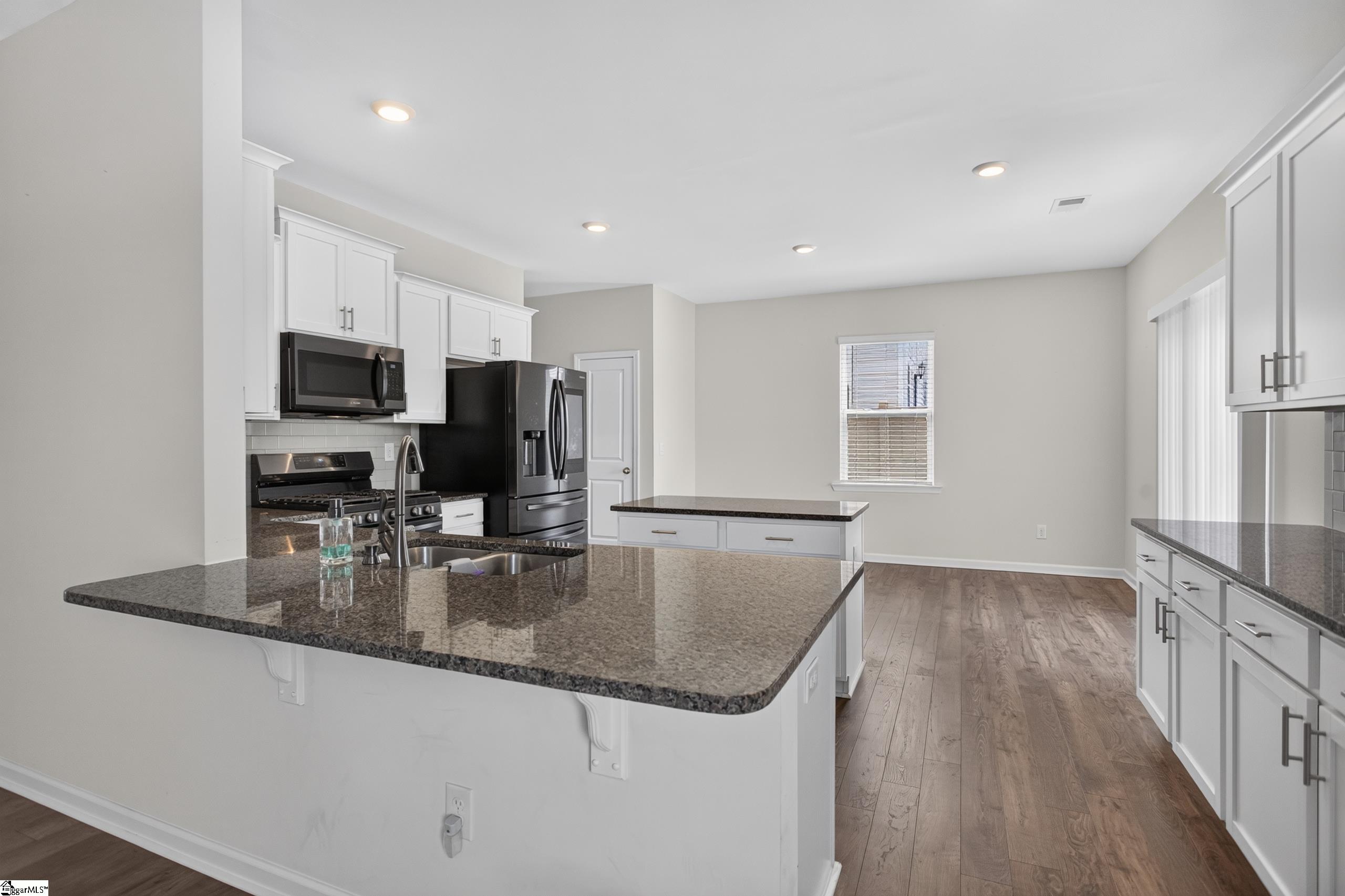 109 Rockway Road Property Photo 6