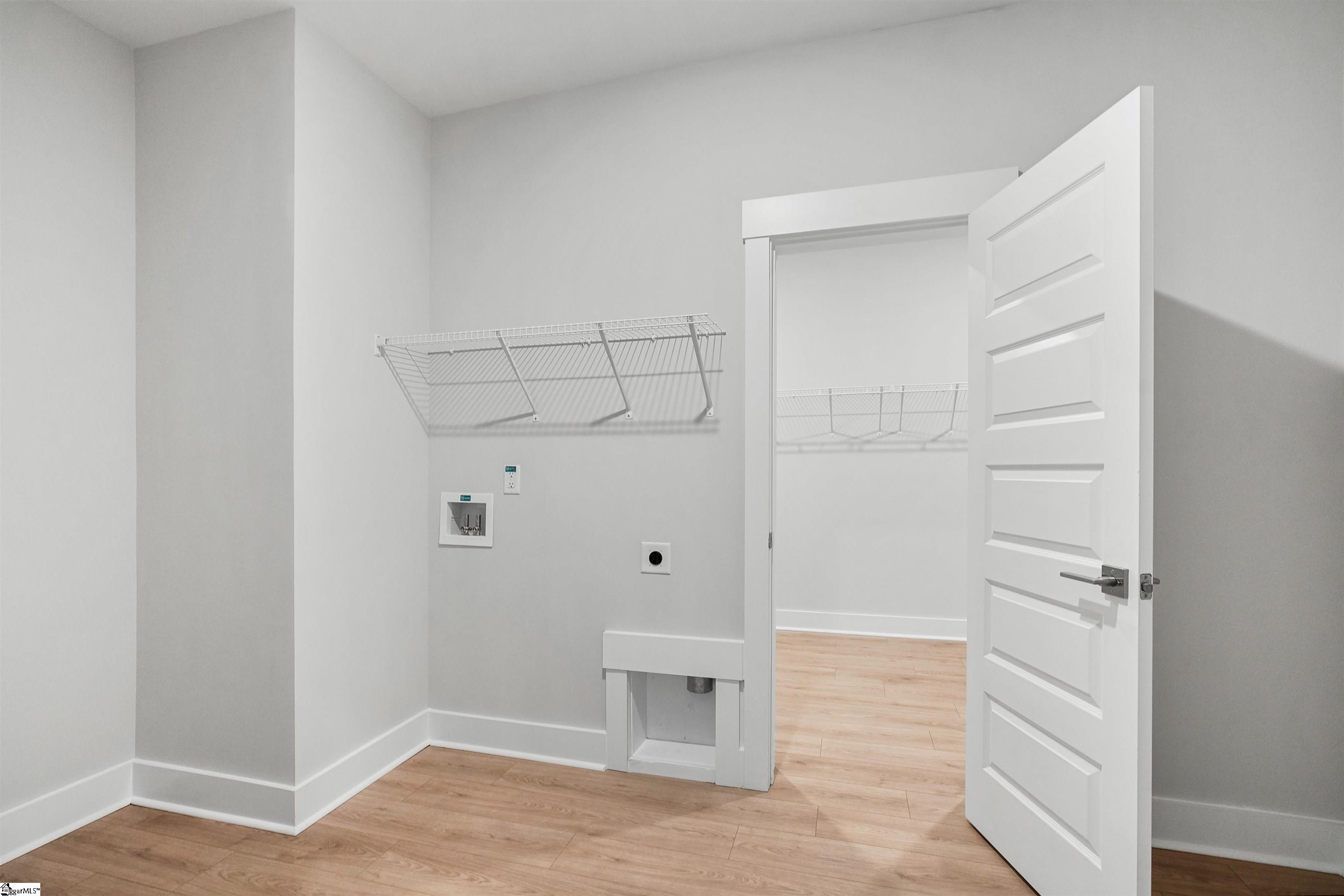 504 Tilman Court Property Photo 33