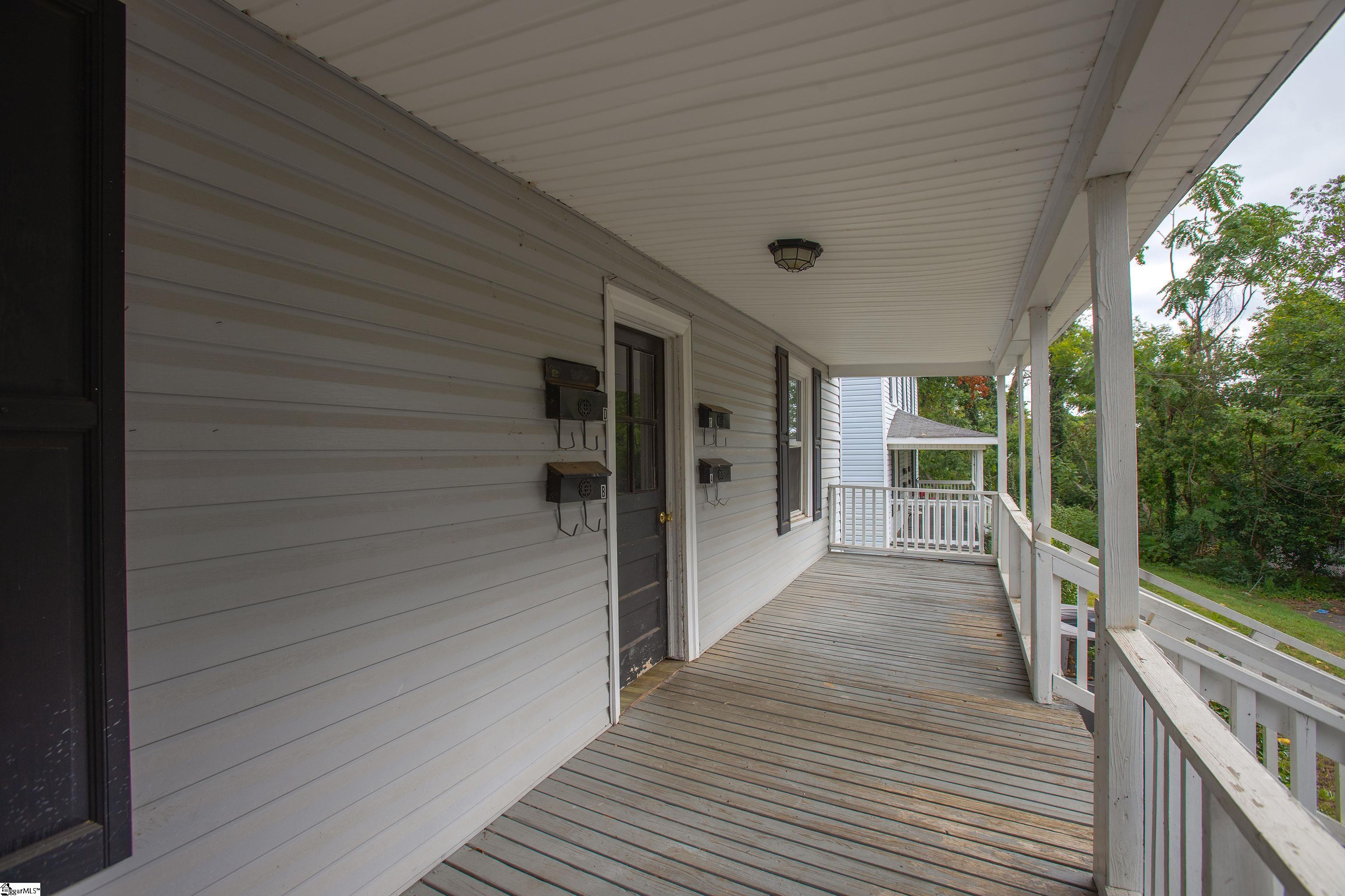 156 Garrett Street Property Photo 3