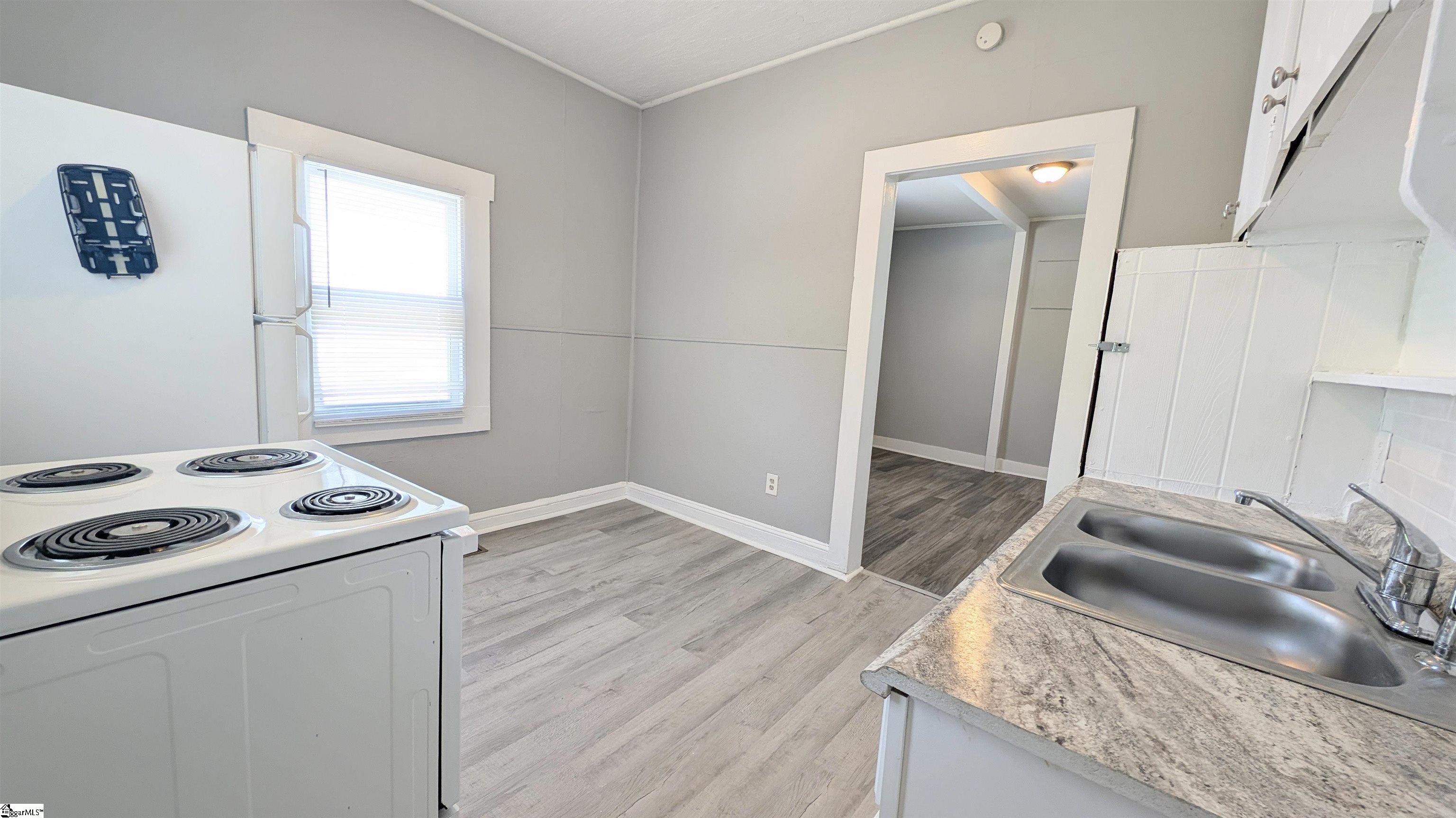 156 Garrett Street Property Photo 13