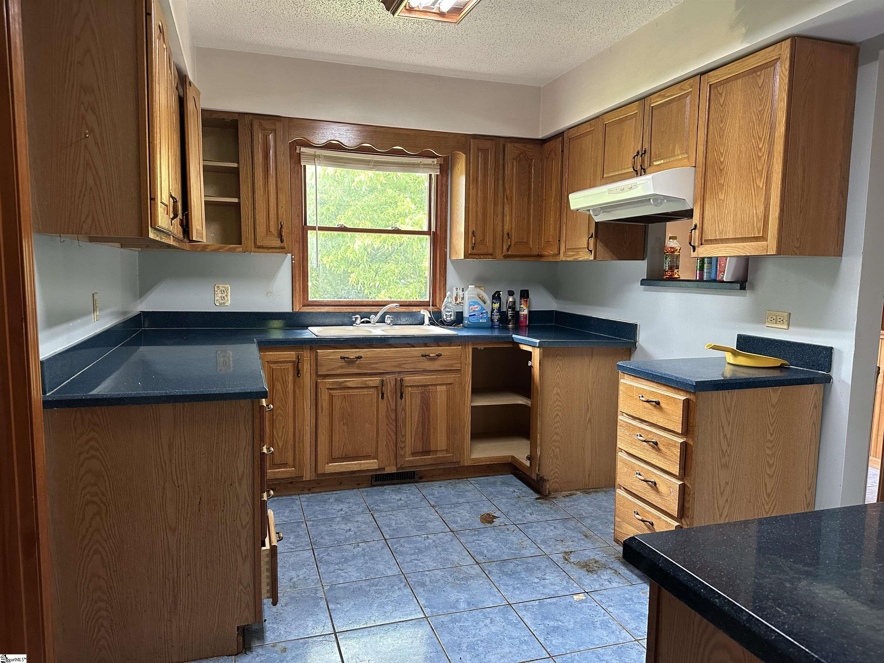 111 Shore Line Drive Property Photo 20
