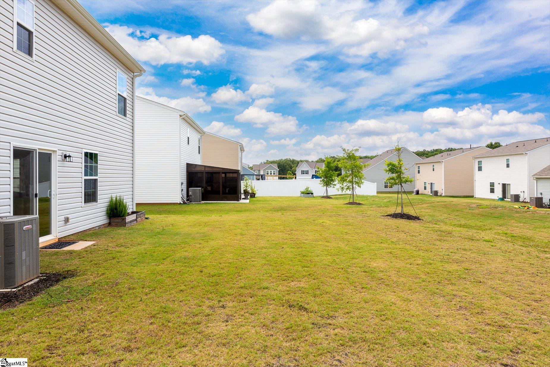 216 Wintersweet Way Property Photo 41