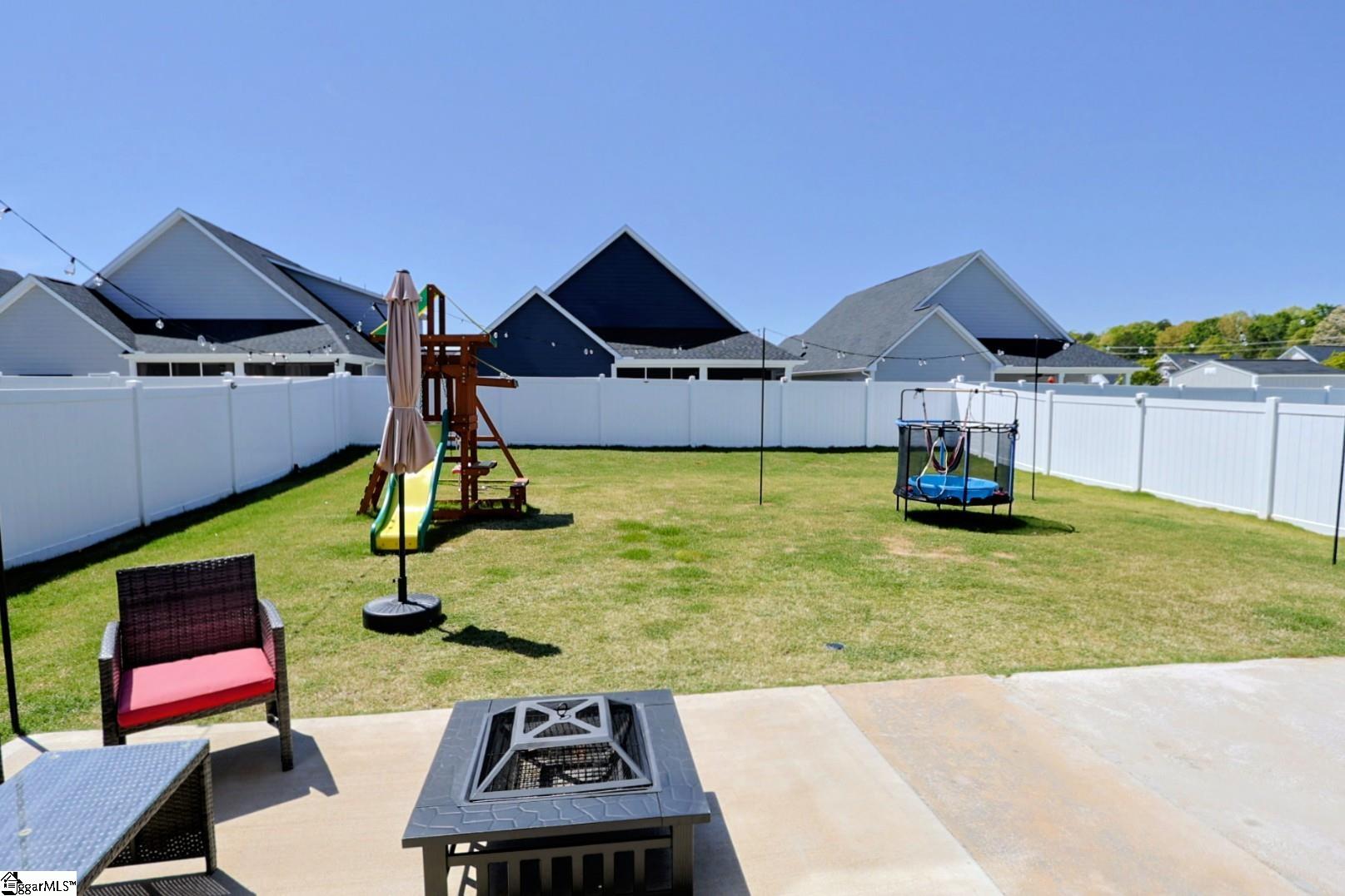 634 Lady Fern Drive Property Photo 18