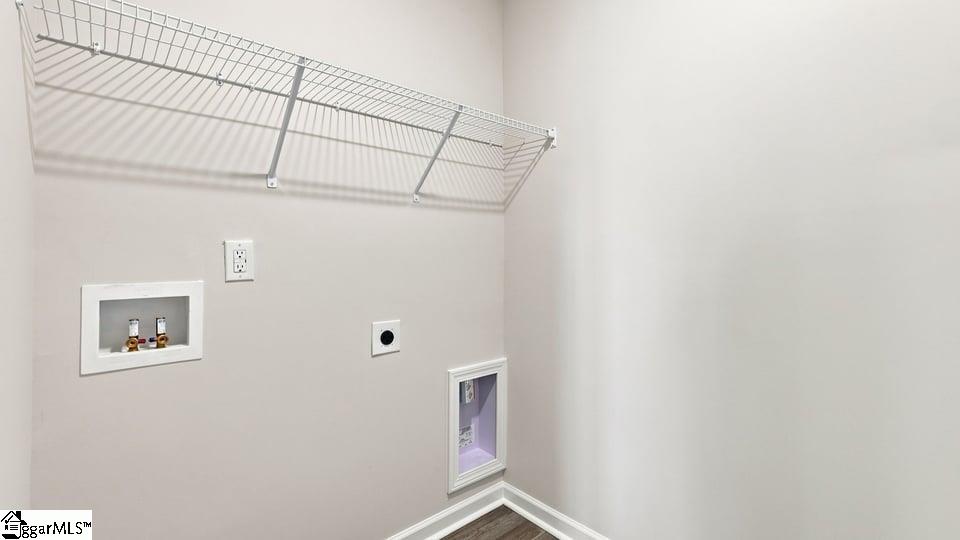721 Longton Street Property Photo 33