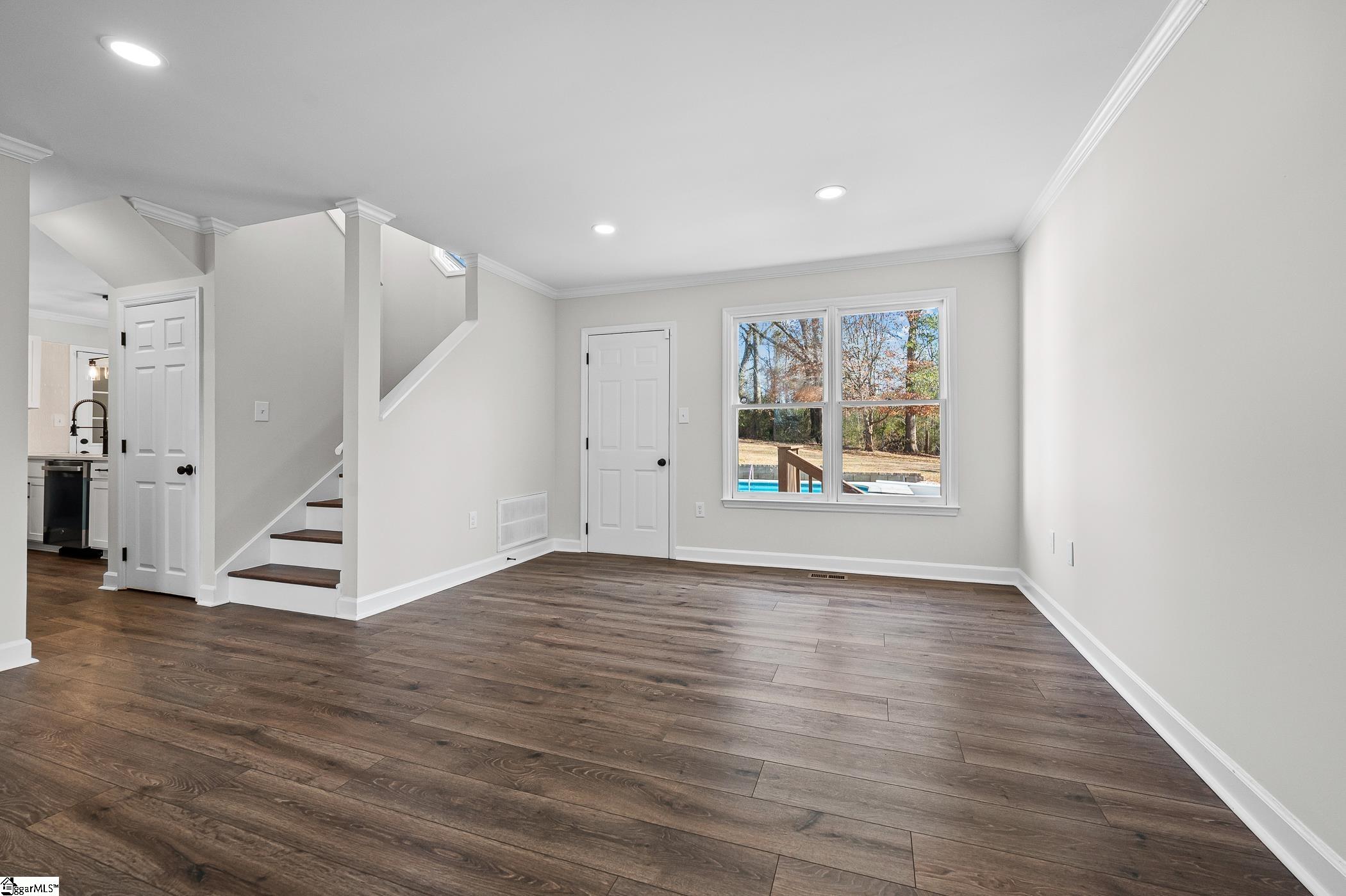 151 Tymberbrook Drive Property Photo 8