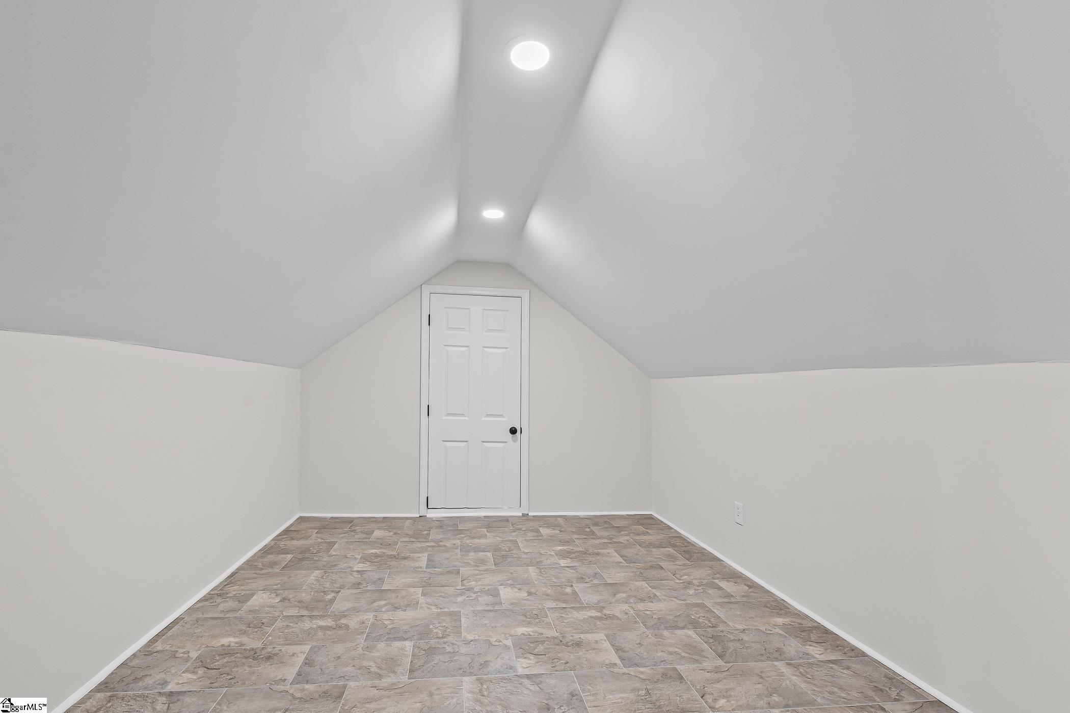 151 Tymberbrook Drive Property Photo 28