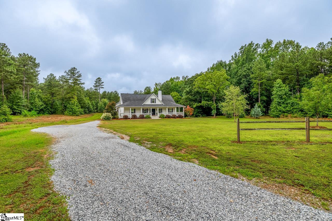 114 Tall Pines Road Property Photo 2