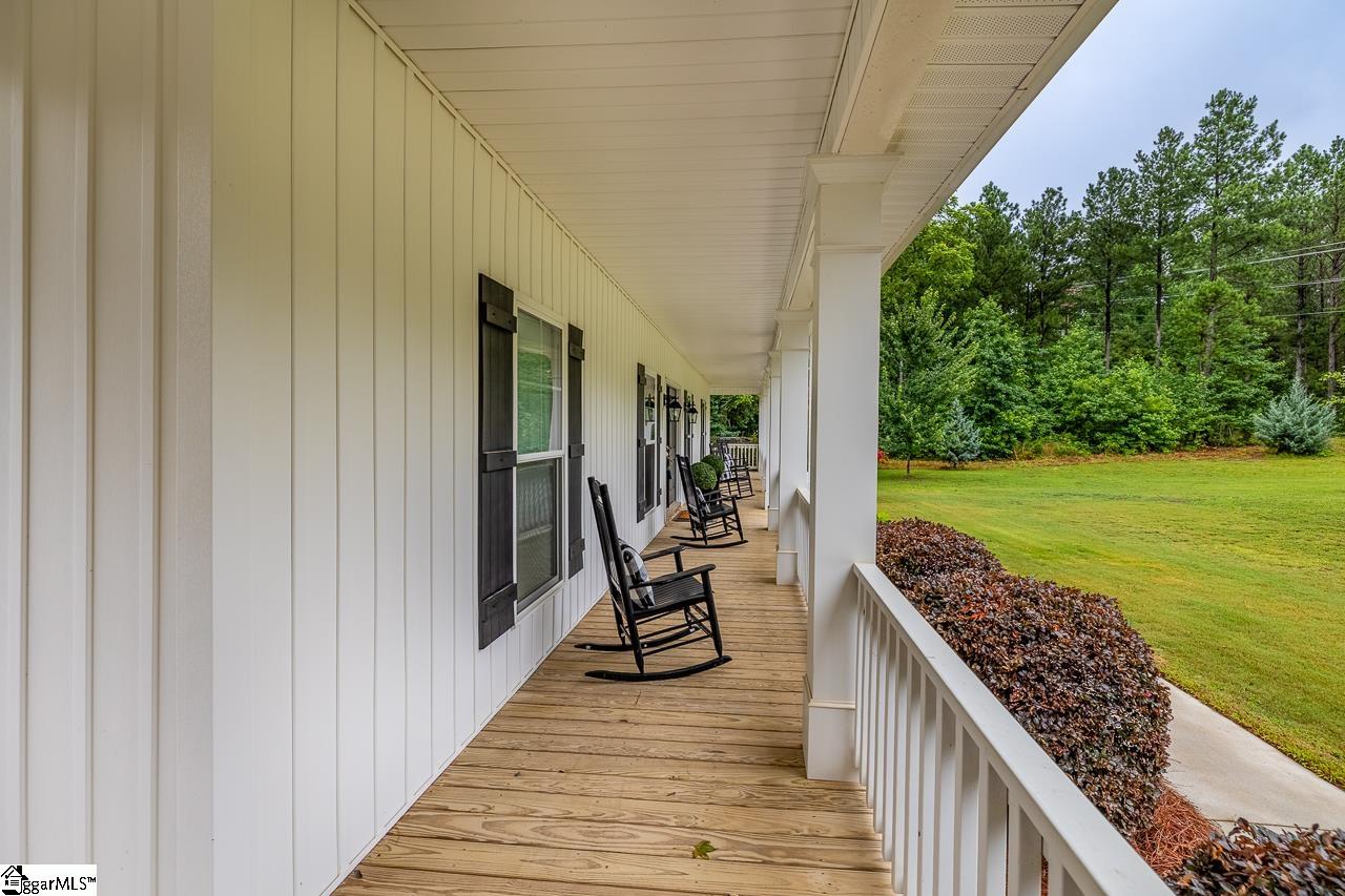 114 Tall Pines Road Property Photo 4