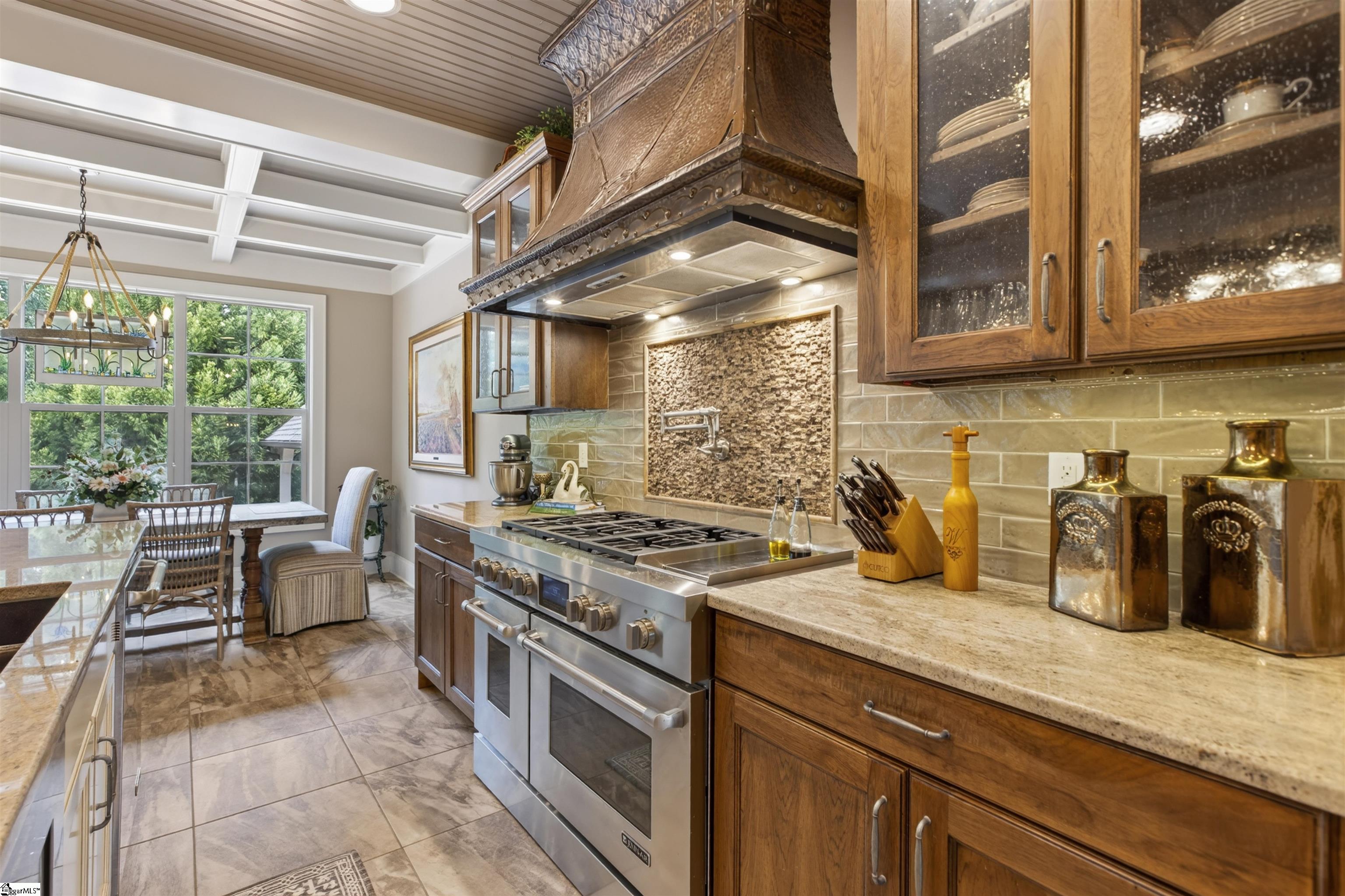 205 Scenic River Way Property Photo 14