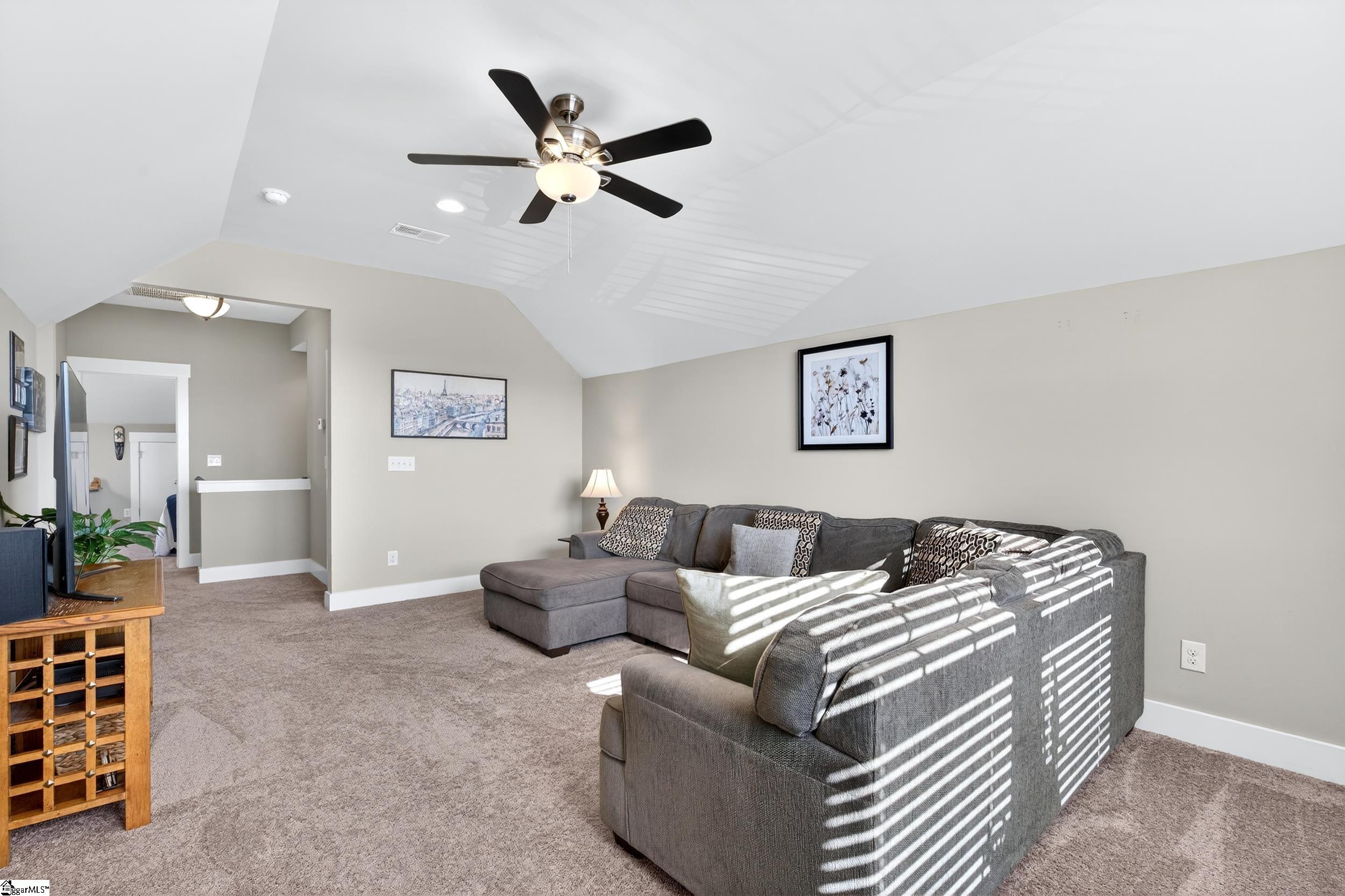 402 Vestry Place Property Photo 27