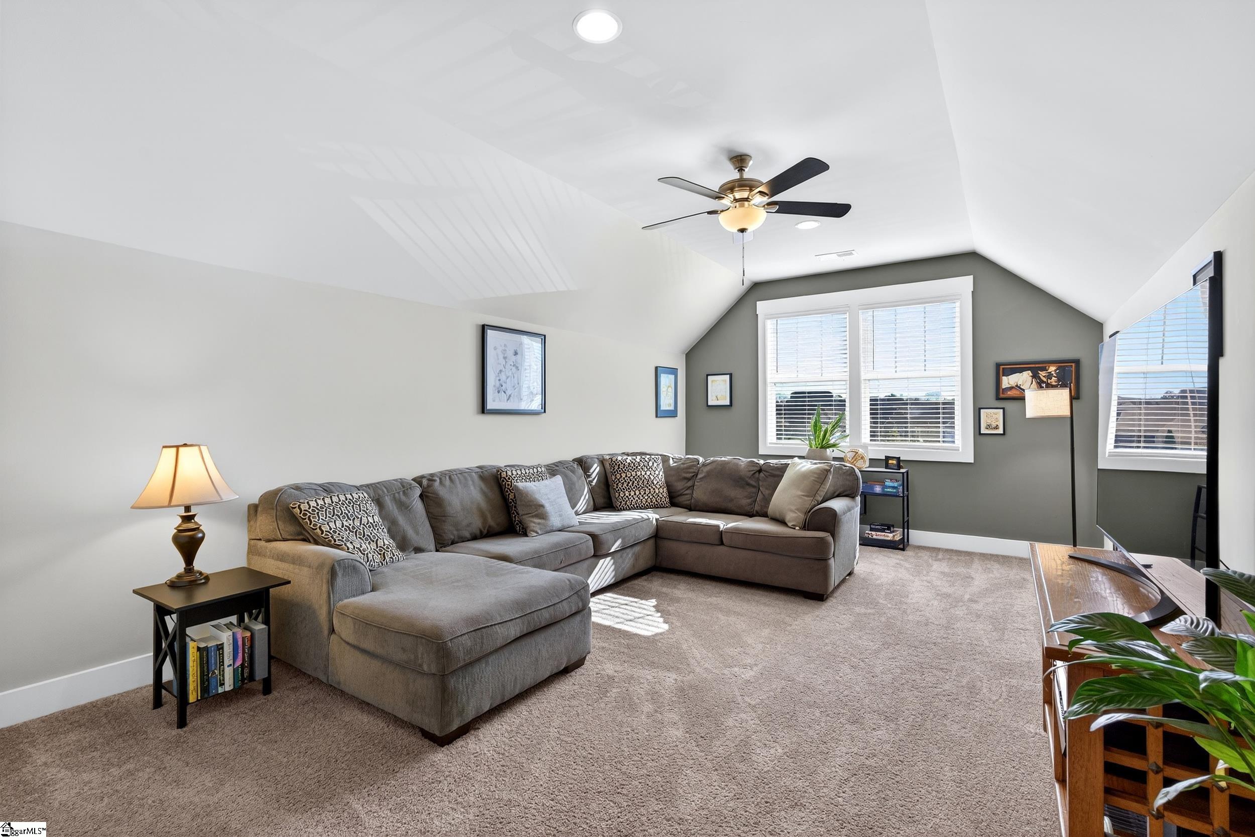 402 Vestry Place Property Photo 29