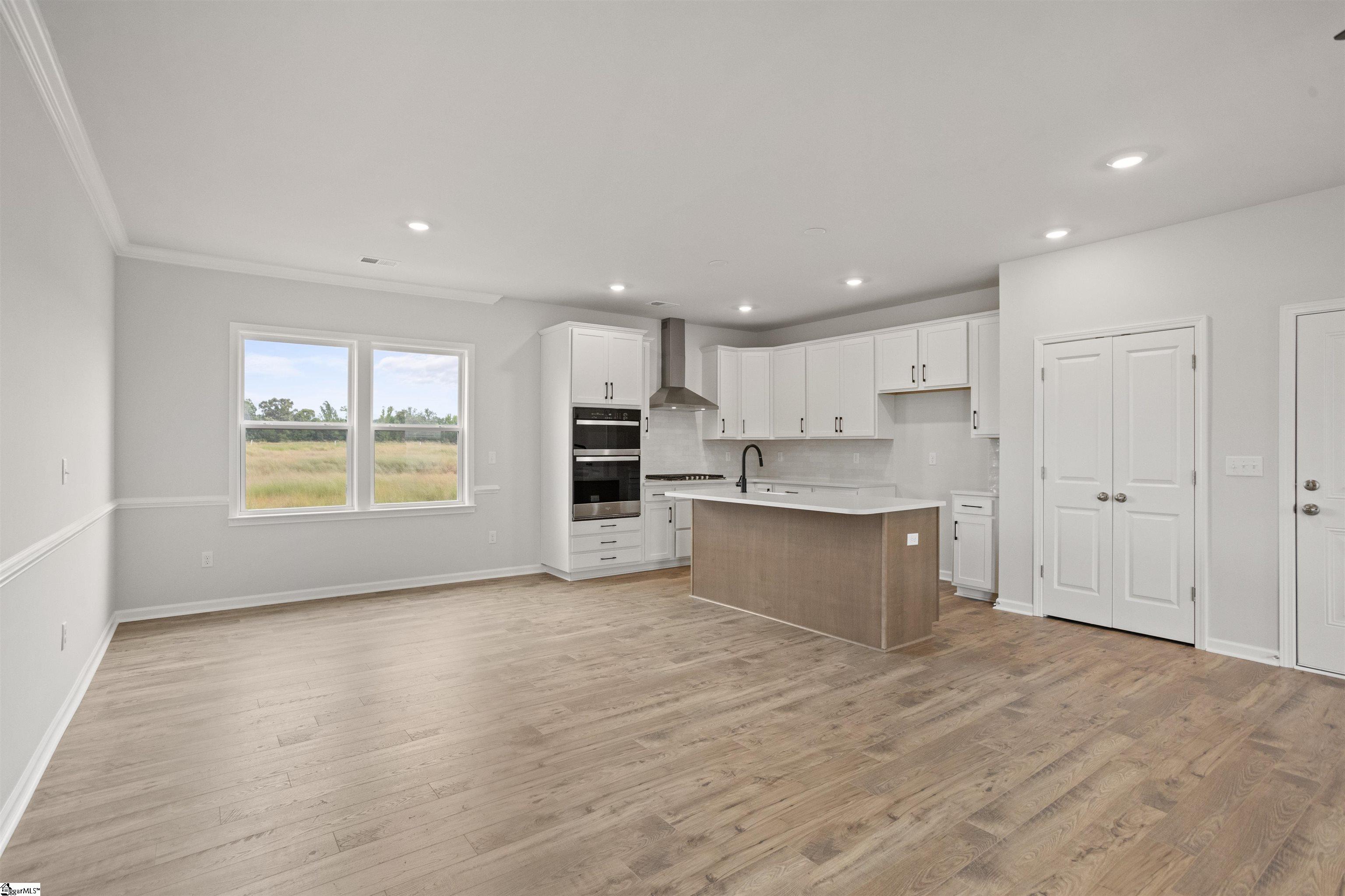 468 Sweetbay Drive Property Photo 10