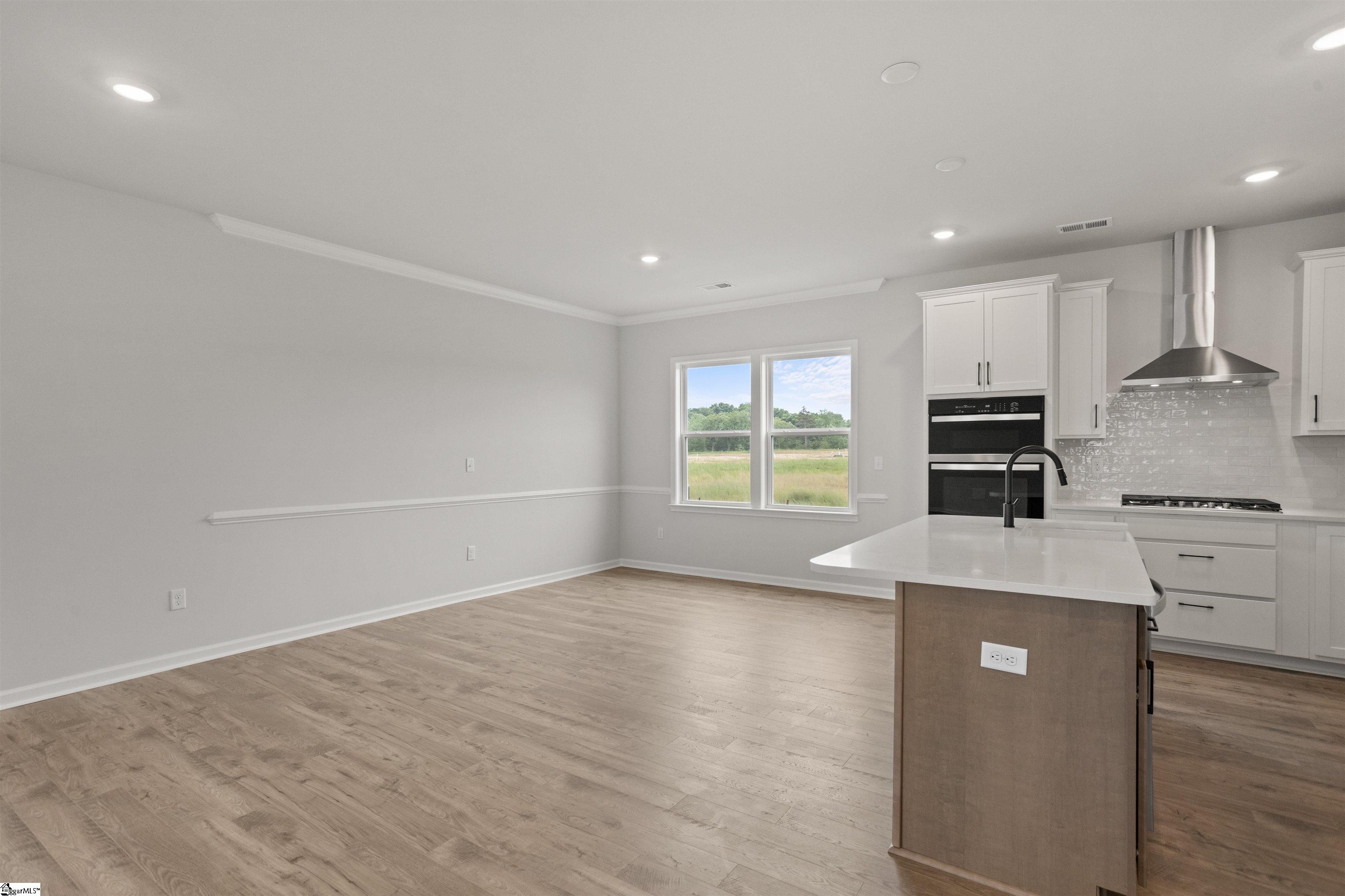 468 Sweetbay Drive Property Photo 12