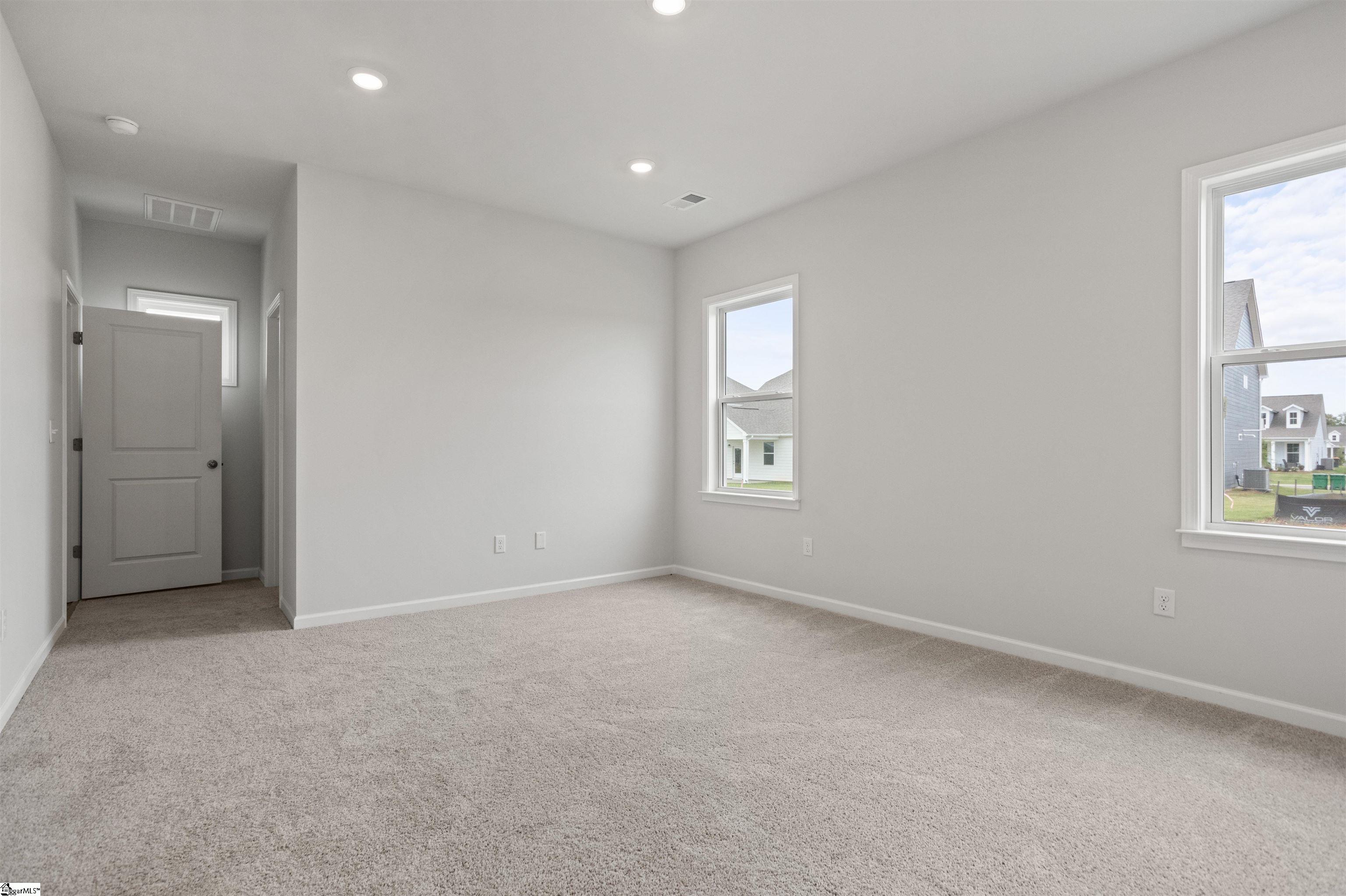468 Sweetbay Drive Property Photo 17