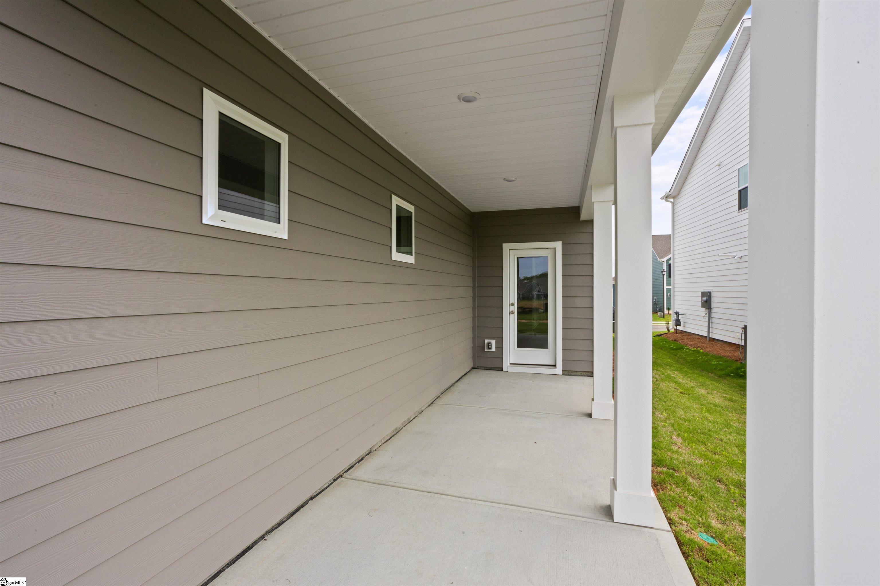 468 Sweetbay Drive Property Photo 32