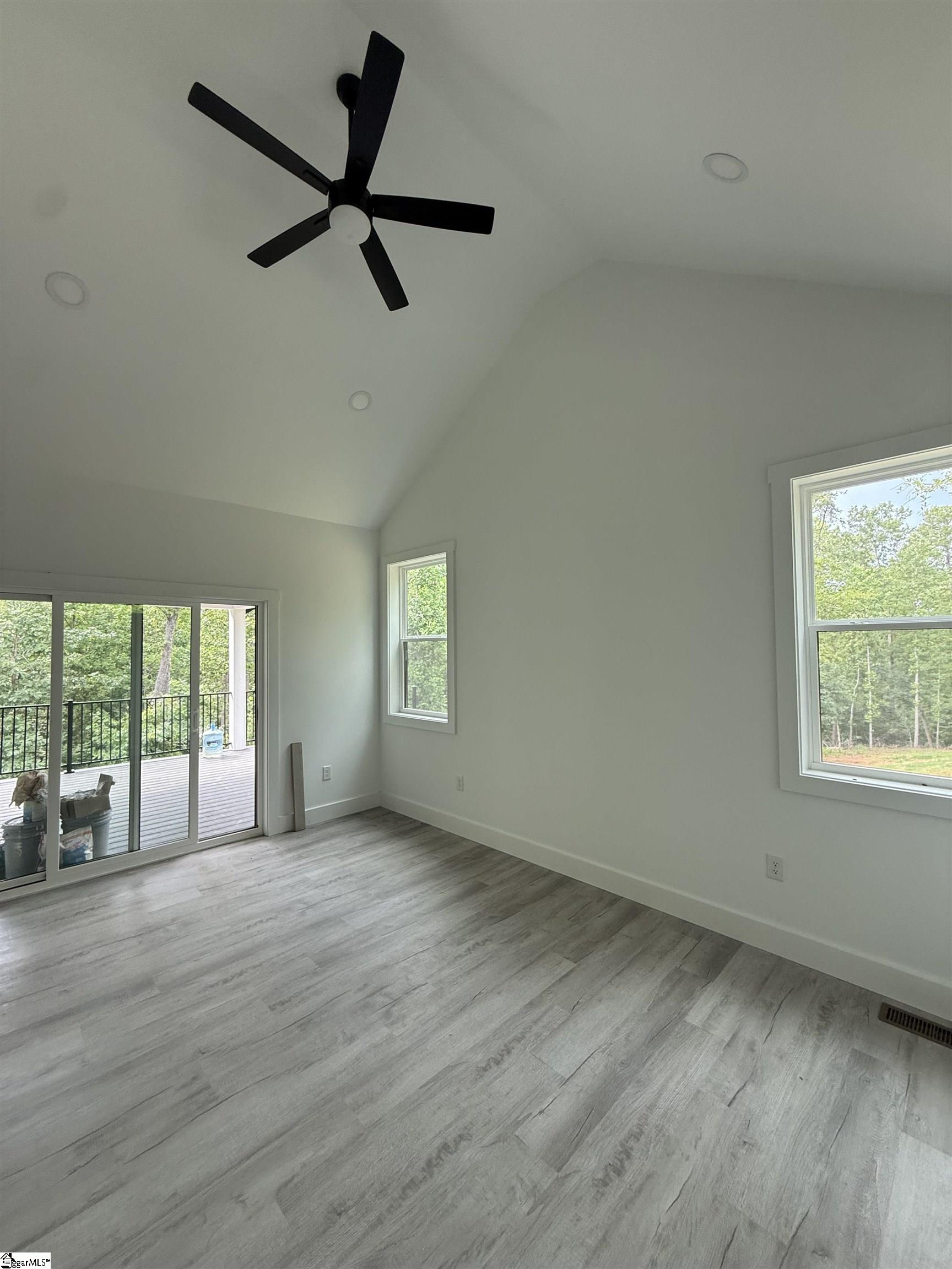 210 Stanley Drive Property Photo 3