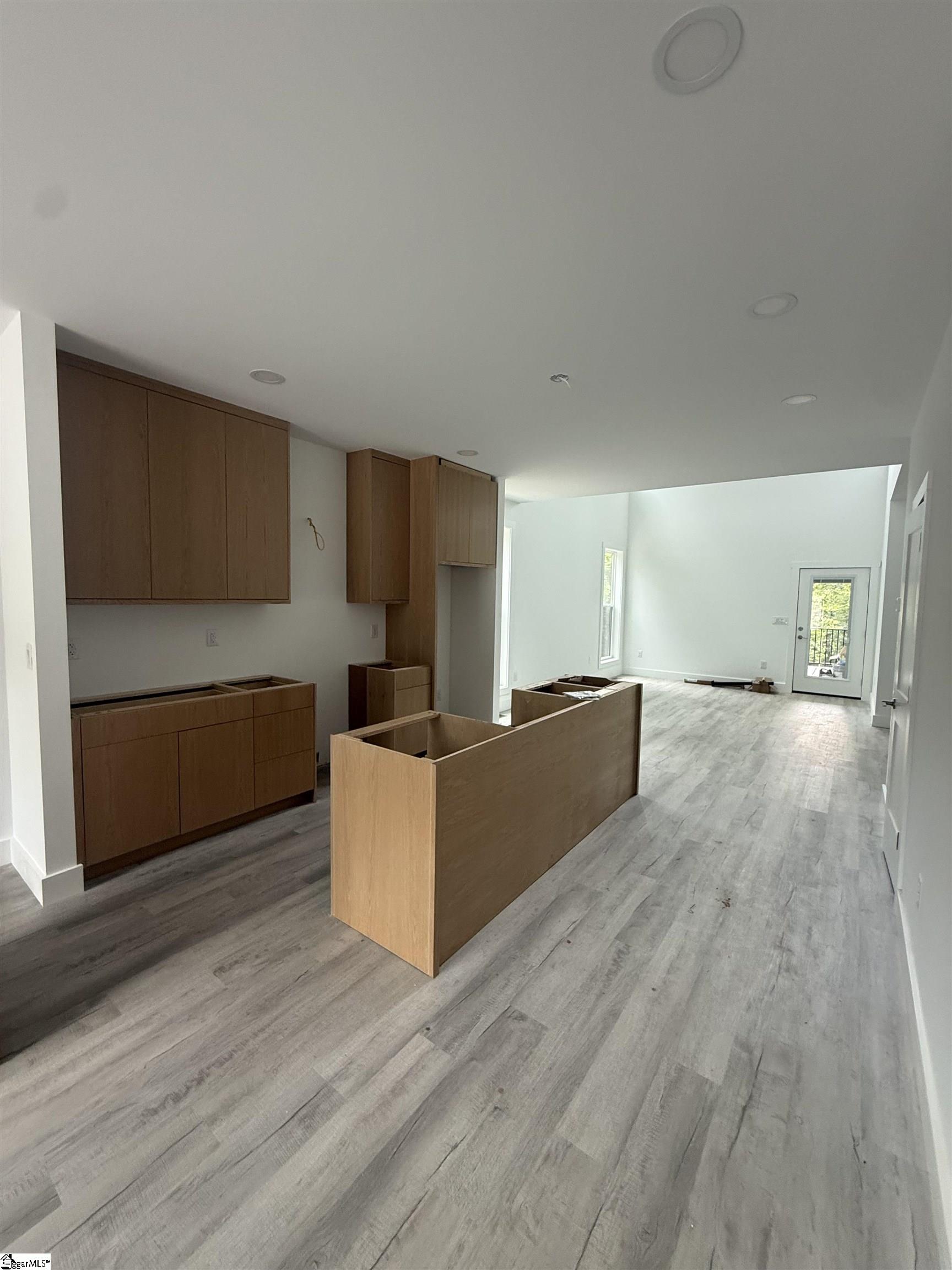 210 Stanley Drive Property Photo 8
