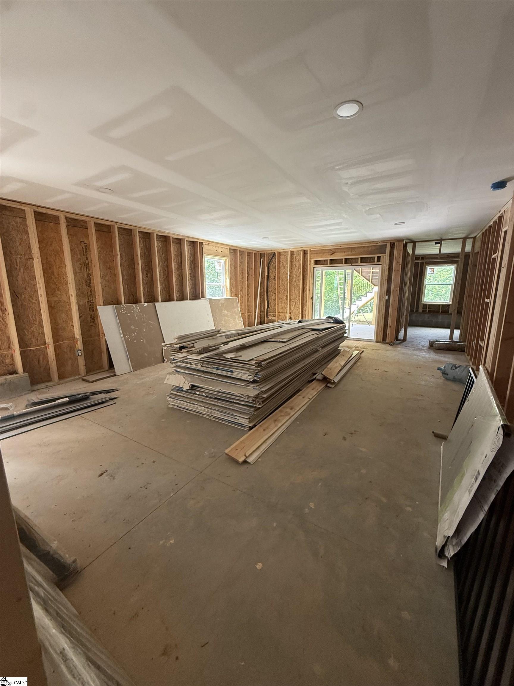210 Stanley Drive Property Photo 18