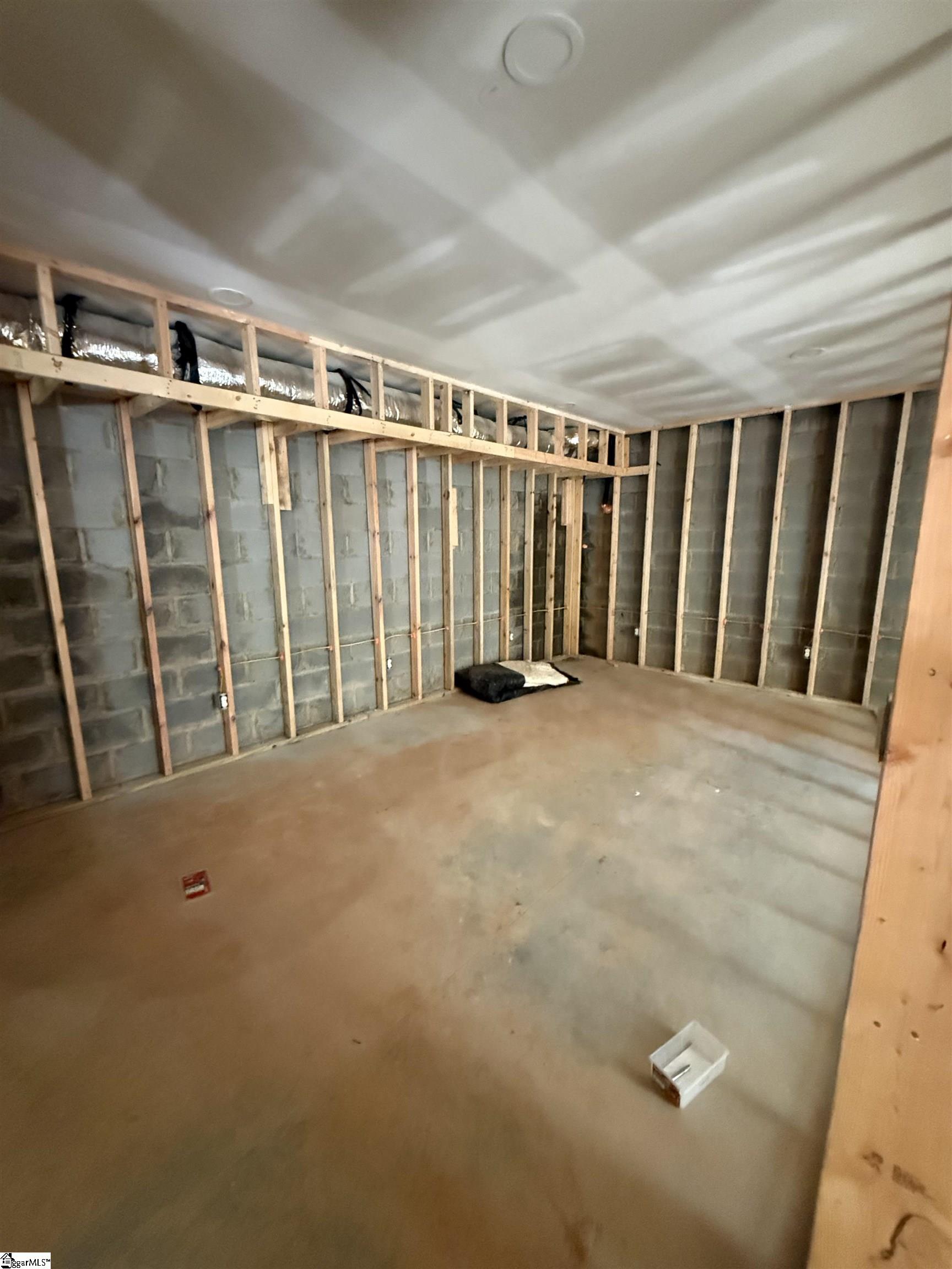 210 Stanley Drive Property Photo 20
